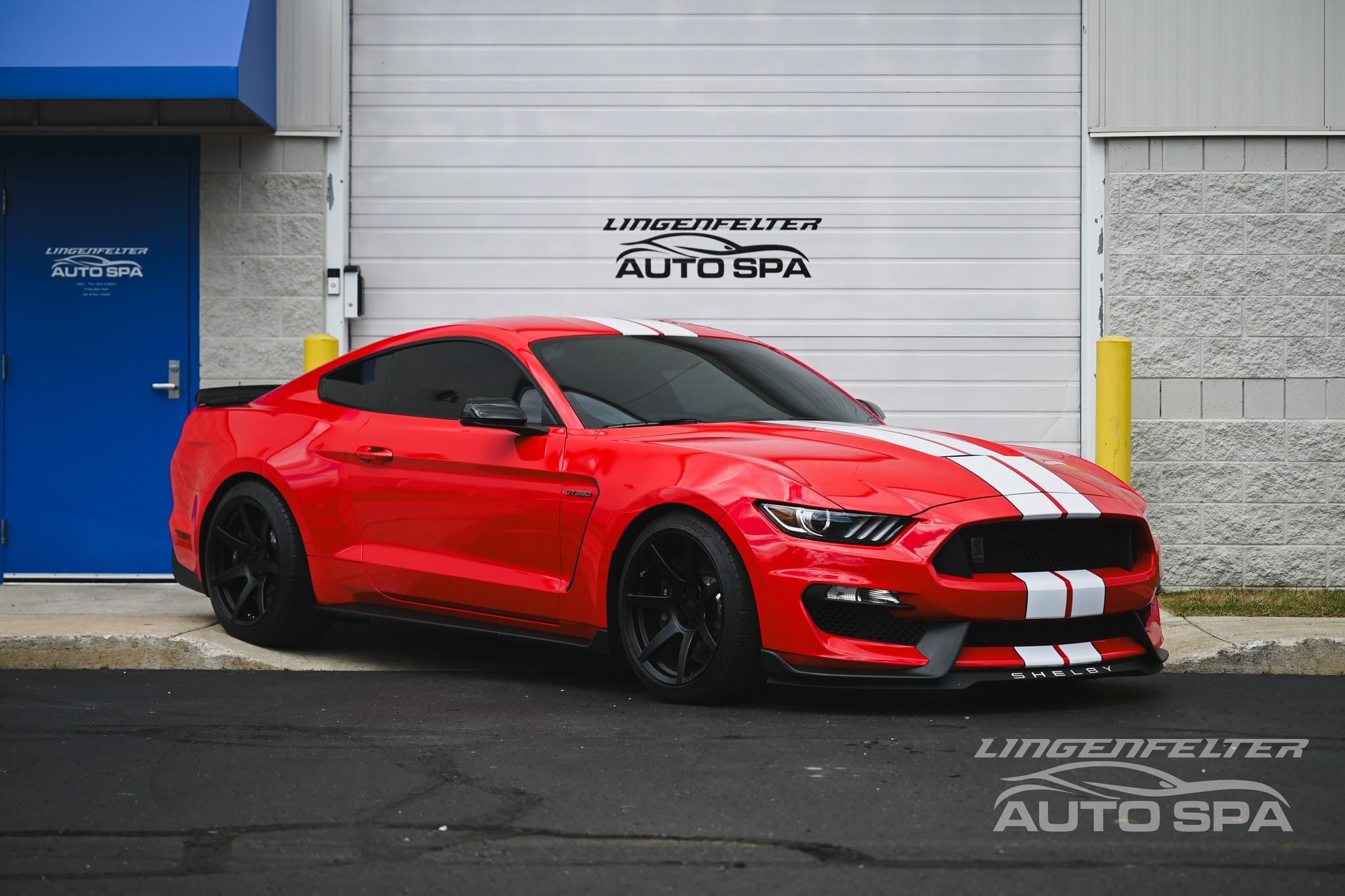 From every curve on the car to every curve on the road. This Mustang GT350 is now fully protected. Full body PPF keeps the finish flawless while the performance stays pure.
.
.
.
.
.
#MustangGT350 #GT350 #PPF #FullBodyProtection #PaintProtectionFilm #TrackReady #AmericanMuscle #DriveProtected #Lingenfelter #LingenfelterAutoSpa #CarDetailing #PerformanceProtection