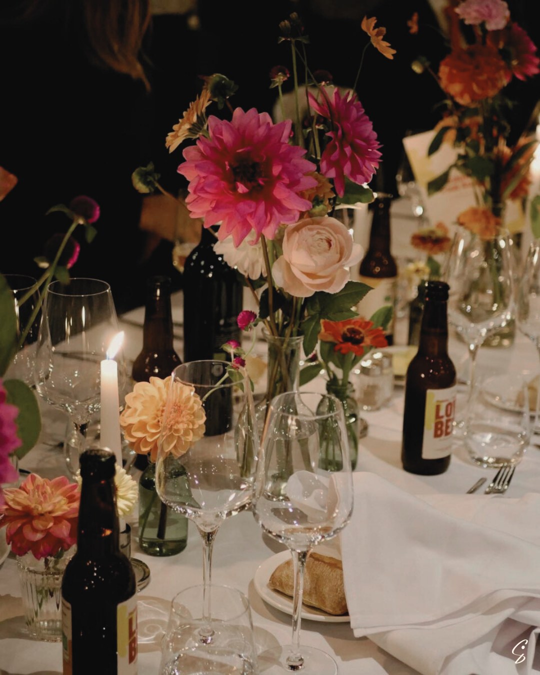 La Spatule dans les Hauts-de-France.
Une table fleurie, un dîner aux saveurs du terroir.
Bières locales personnalisées avec @les.toursdumalt