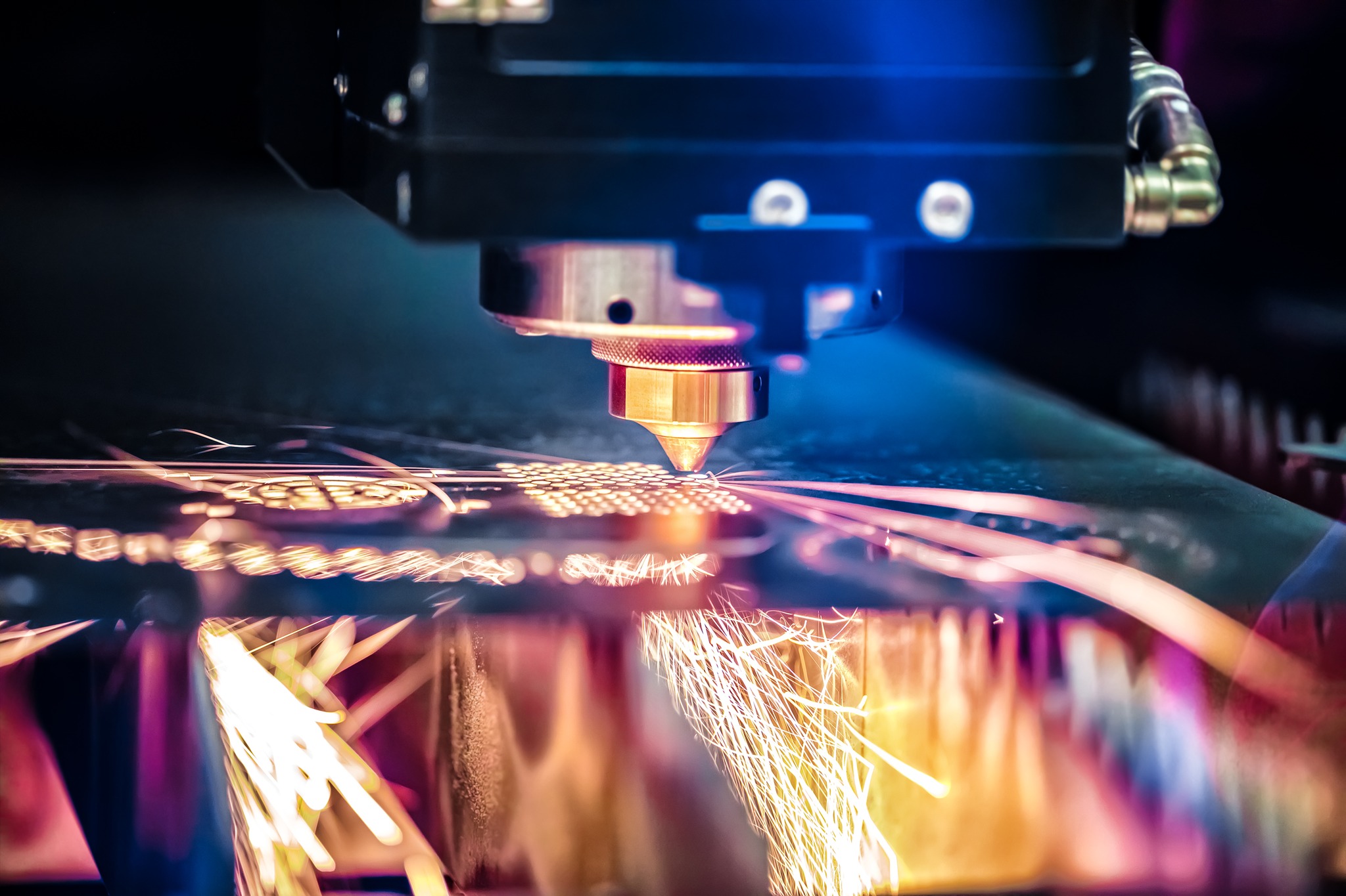 Perfecting the art of metal cutting with our state-of-the-art laser technology. Precision and quality in every piece. #ArtOfCutting #LaserTech #MetalExcellence #MetalAlloyFabrication #MAF #LaserCutting