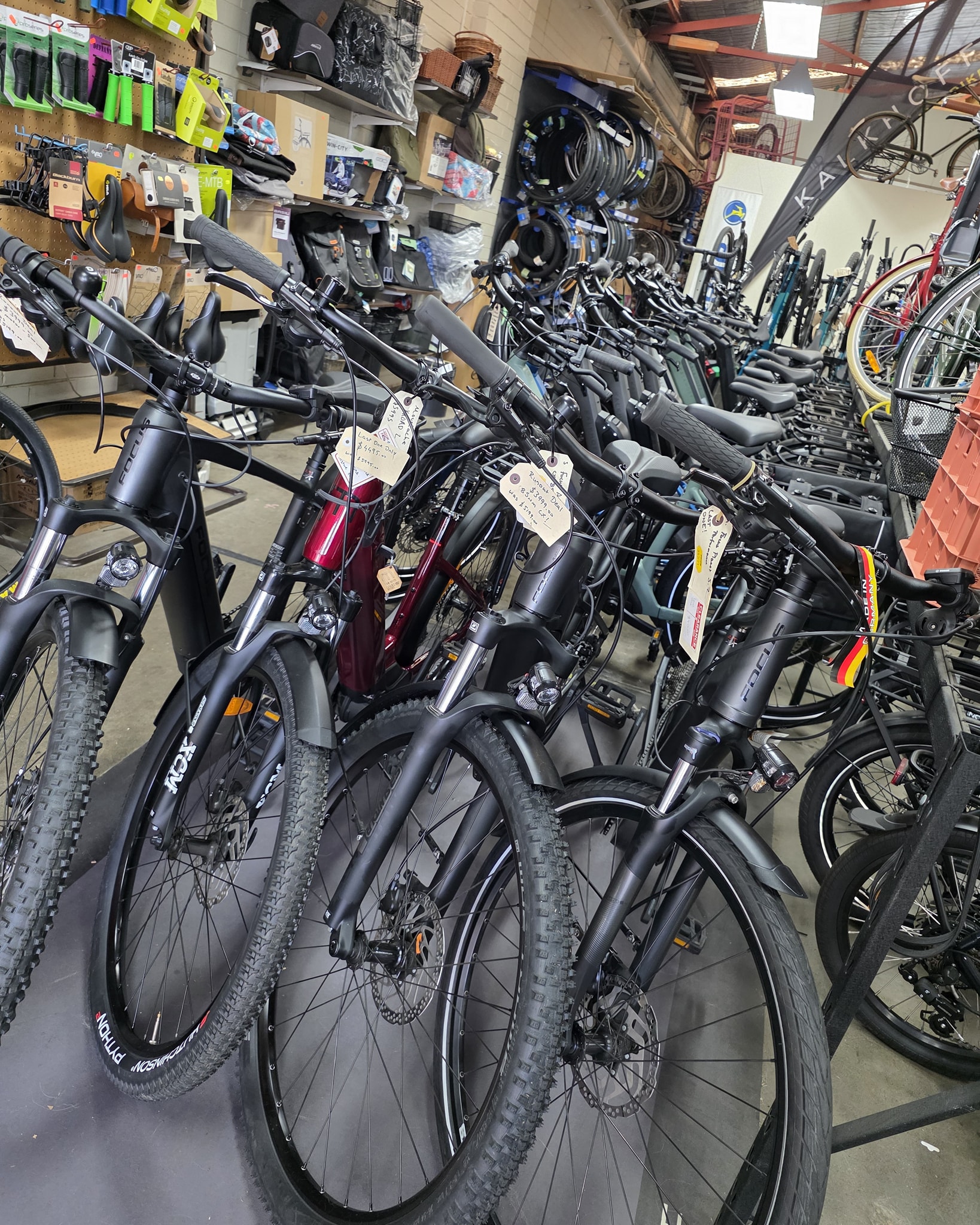 Spring deals are just around the corner, we have a handful of runout models and some supplier backed sales going on.
Come in and let's get your new bike sorted!