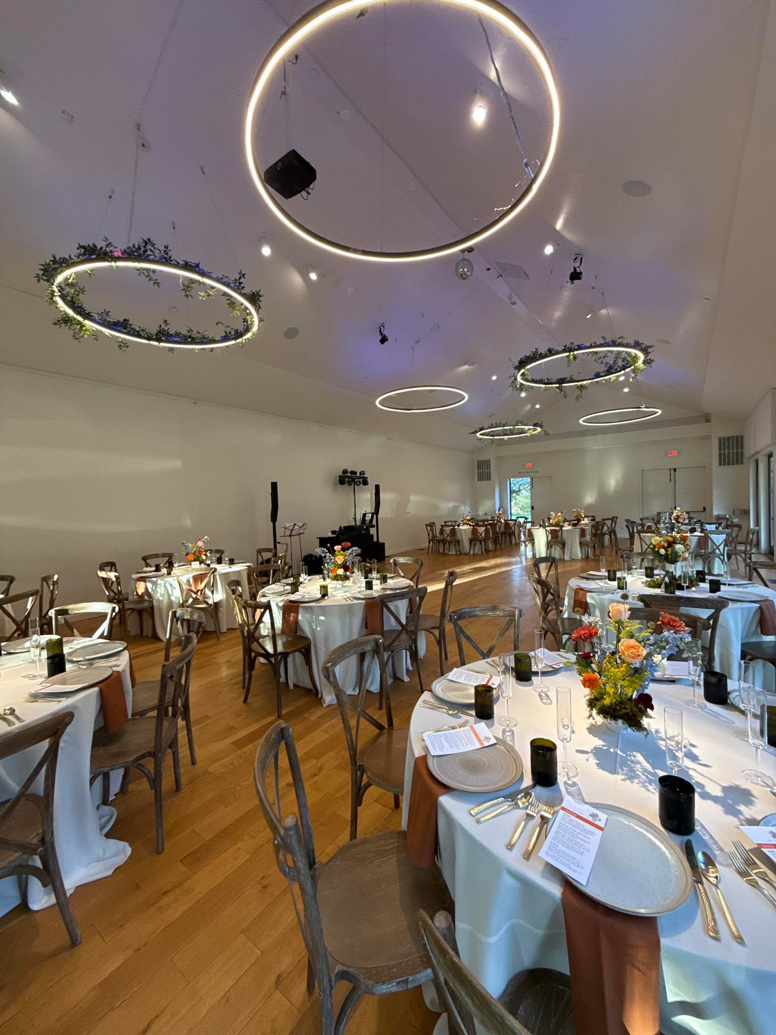 Wedding time at @ristcanyoninn Working with @mountainsounddj & @carvercoordination tonight.