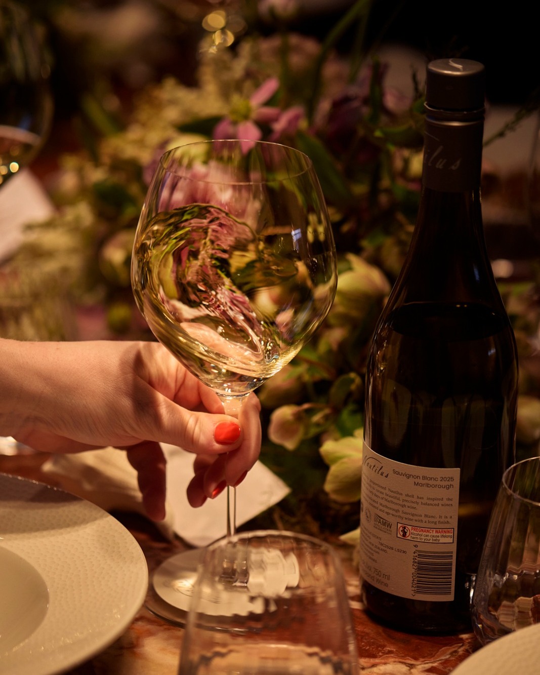 In celebration of 40 years of winemaking, guests enjoyed a curated menu where each dish was thoughtfully paired with Nautilus Estate wines - highlighted by a rare pour of our 2014 Sauvignon Blanc from the Family Cellar in New Zealand, brought especially to the heart of Sydney.
@gowingssydney @qtsydneyhotel