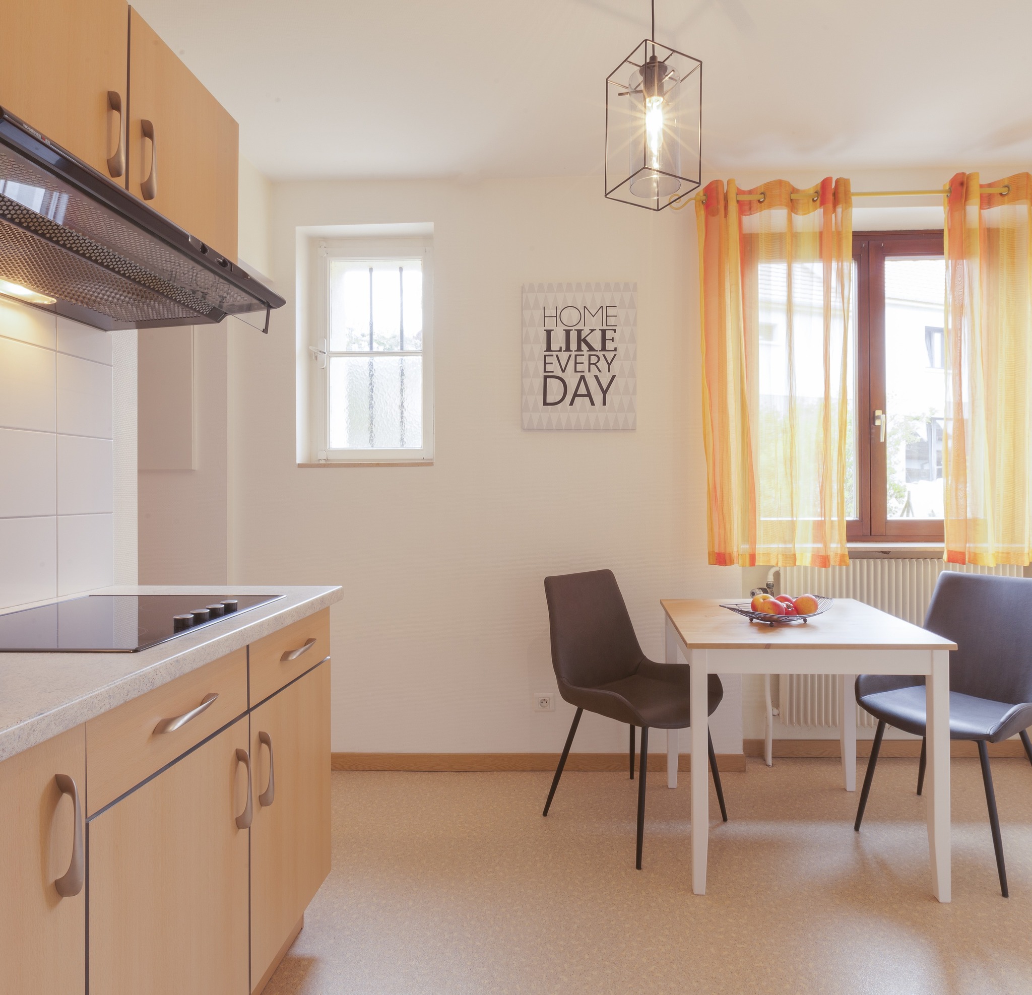 Découvrez le gîte Justine, l'escapade idéale pour deux ! 🏡💑 Ce cocon confortable, parfait pour un séjour en duo, offre tout le nécessaire pour un moment de détente et de complicité. Profitez de la tranquillité et du charme de cet espace intime, idéal pour explorer la région ou simplement vous relaxer !
#gites #alsace #enamoureux #weekend