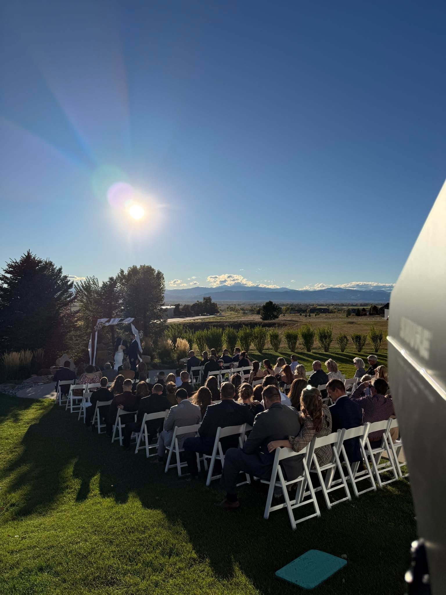 Wedding time at a very windy @windsongestate