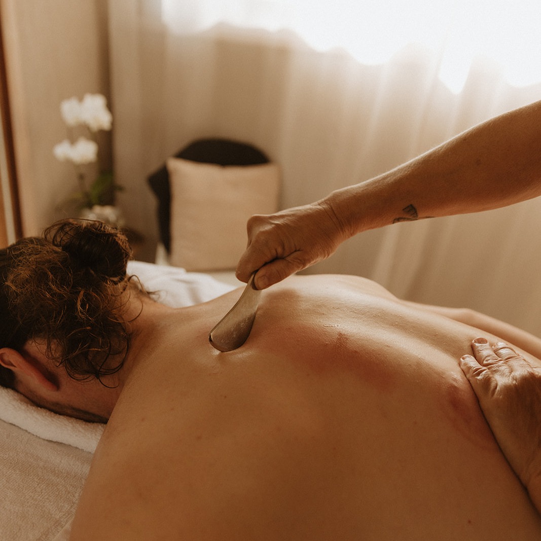 Enhance your remedial massage with Gua Sha & Cupping.
💆♀️ Body Gua Sha improves circulation and supports lymphatic flow to ease tight, overworked muscles.
🔥 Cupping therapy helps release deep tension and stagnation, promoting faster recovery and improved mobility.
Used alongside remedial massage, these techniques deliver deeper, longer-lasting results for both pain relief and relaxation.
📲 Book your next session:
www.agneswatermobilespamassage.com
or message us to learn which approach best suits your body.
#reflectmobilespa #reflectagneswatermobilespa #visitagnes1770 #cuppingtherapy #bodyguasha #agneswatermassage
#reflect