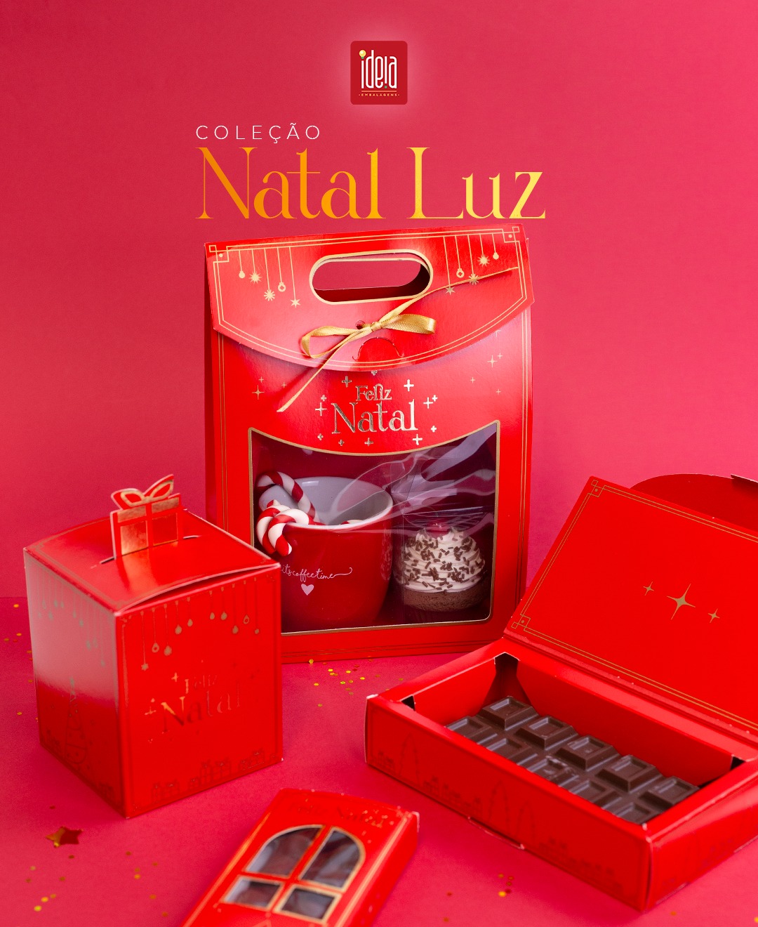 ✨ Deixe a Magia do Natal Acontecer! ✨
A Coleção Natal Luz chegou para iluminar seus doces e presentes. O hot stamping ouro traz um toque de luxo e sofisticação que transforma cada embalagem em uma verdadeira joia. Seus produtos merecem esse brilho! 💖
#NatalLuzIdeiaEmbalagens #HotStampingOuro #EmbalagensDeNatal