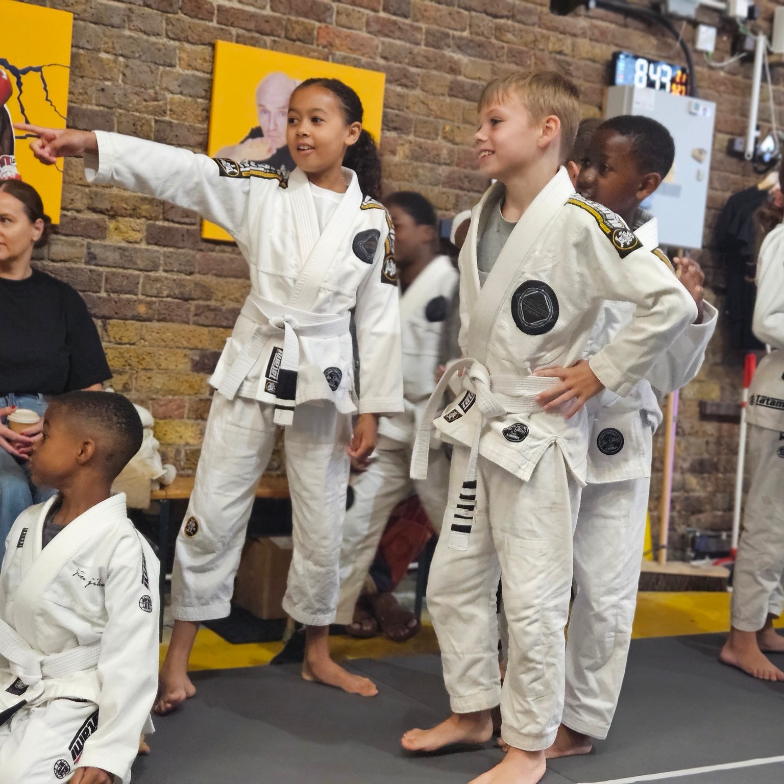 LOOK!!! - Legacy Kids are offering FREE trial classes !!
Come and join the fun : https://legacy-martial-arts-london.gymdesk.com/schedule
#legacykidsjiujitsu #hoxton #afterschool #martialarts #bjj #kids #ConfidenceForKids
