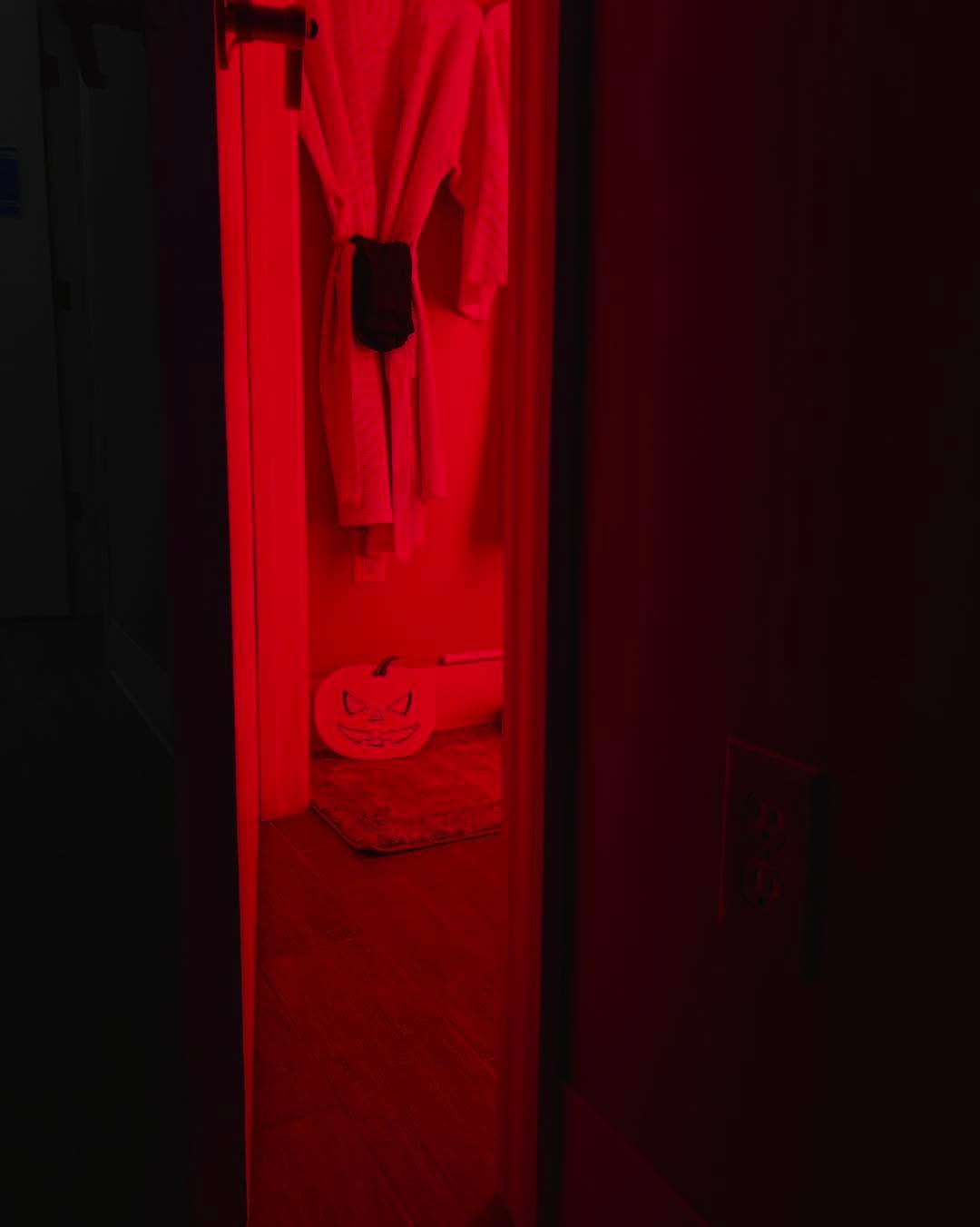 Jack (o lantern) is soaking up that red light. Happy Halloween! 🎃 be safe and enjoy the night - West O Cryo (and Jack) 👻