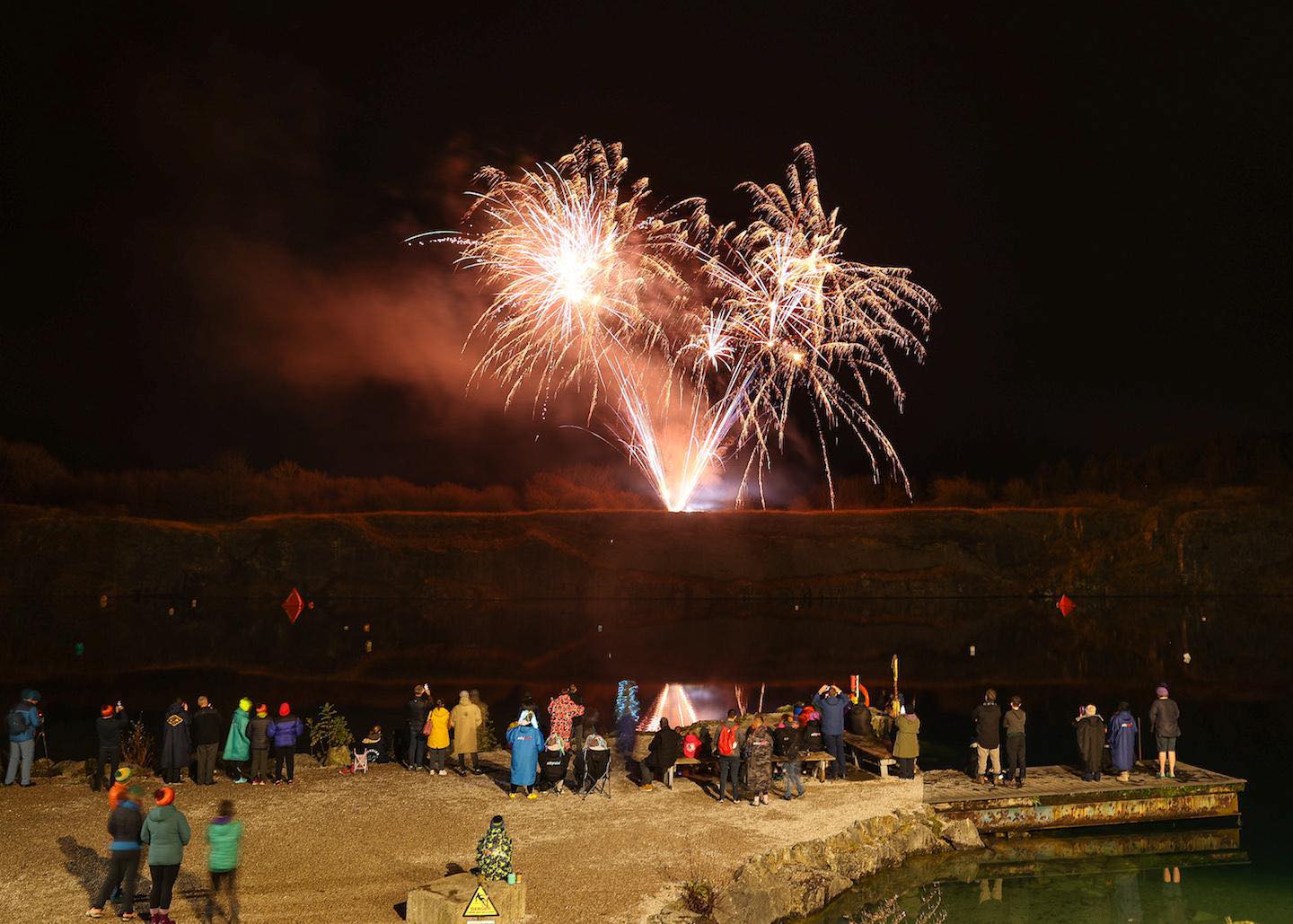 Don’t forget to let us know if you’re joining us tomorrow evening, definitely don’t forget to let us know if you need equipment!
If you’ve missed the build up, we’re going to watch the fireworks and enjoy a night dive 🤿🤿