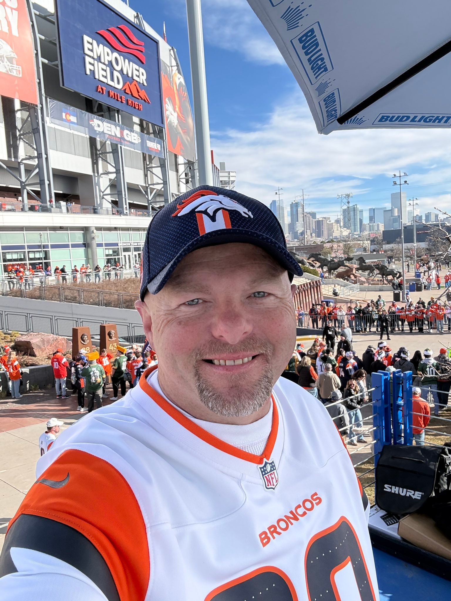 Game time! It’s going to be a big one today! DJing for the @broncos & @budlight with @thepineappleagency at @empowerfieldatmilehigh Let’s Go BRONCOS!!