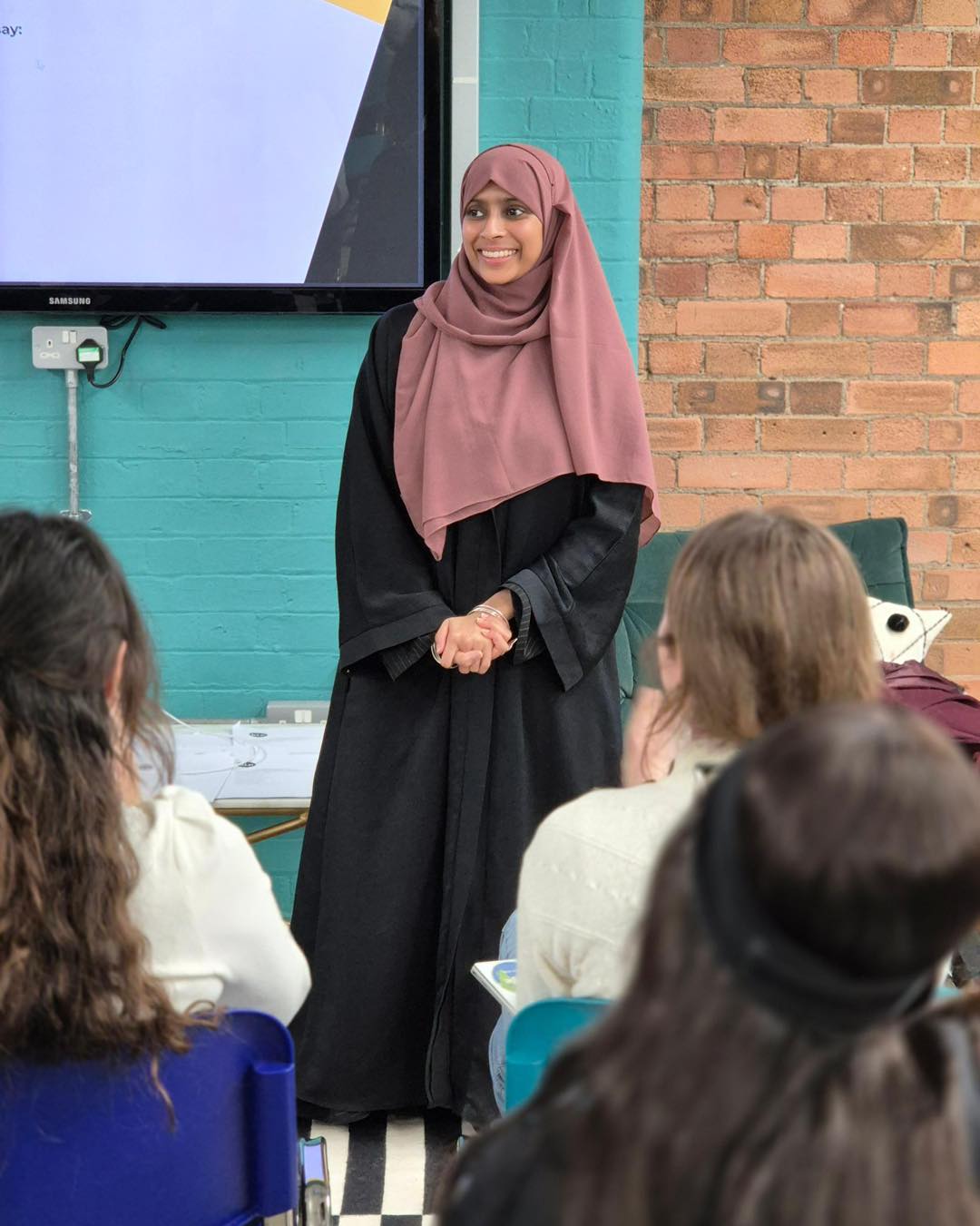 Our last session was all about believing in your story, backing yourself, and getting ready to rehearse for the final pitch day coming up soon.
Swipe to see some of our Incubator Programme participants in action ➡️
#PitchReady
#BusinessLaunchpad
#ConfidenceIsKey
#PitchDayLoading