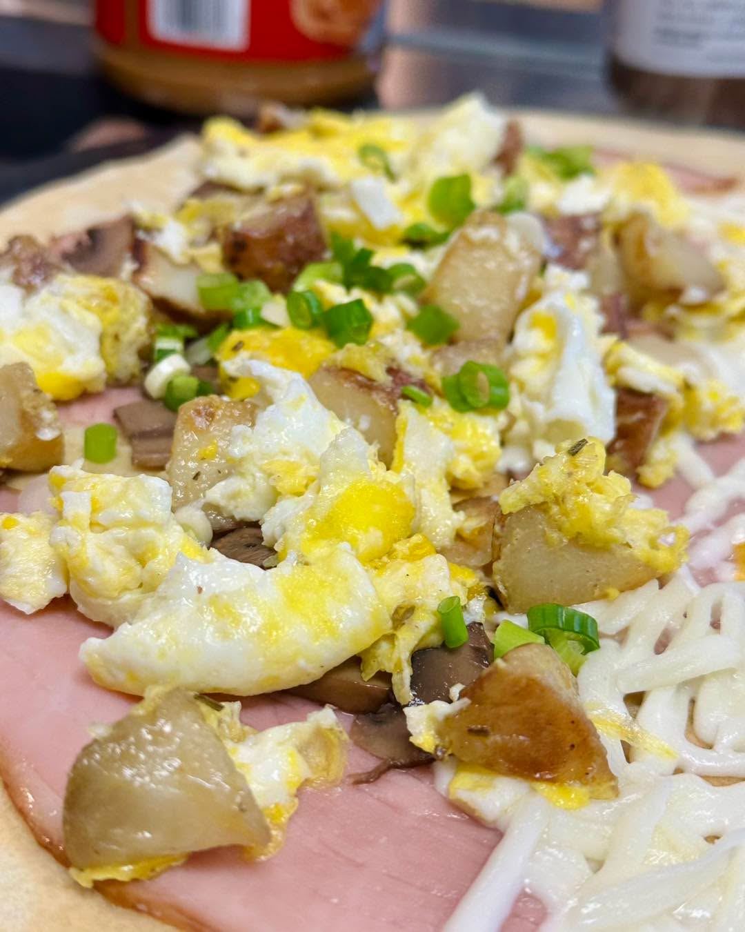 Reminder: It's OK to treat yourself this holiday season. Our holiday specials make the perfect little gift... especially if the gift is for you ๐
#SparksRestaurants #BrunchTime #treatyoself #CoffeeandCrepes #DinelocalNV