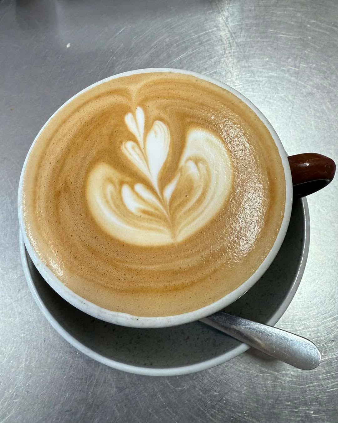 Coffee. The perfect way to start your day, or take the edge off after a stressful week…
Enjoy our famous Emporio Coffee. The beans we use allow you to enjoy a rich aroma and flavour, paired with creamy farm fresh milk there’s no better option for deliciousness. Don’t forget we cater to everyone! Need to sweeten it up? We have syrup galore, and we have plenty of milk alternatives available too!
Coffee is scientifically proven to benefit the body in many ways, so think of it as self care and enjoy a proper coffee from us made with love!
#coffee #emporiocoffee #local #cafe #cafeambience