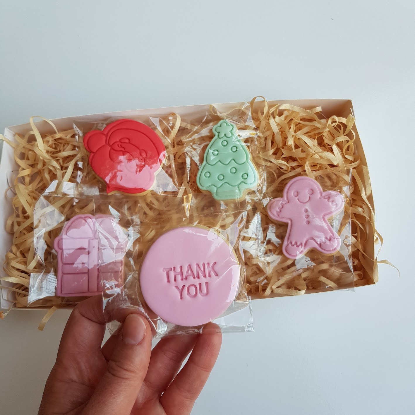 Too much to do and not enough time? π
Let Maree Bakes handle the sweet stuff! Cookies, desserts and festive treats made fresh and ready to share with family, friends (or yourself π).
#MareeBakes #TheVinesWA #SwanValleyWA #EllenbrookWA #PerthBaker #PerthSmallBusiness #SmallBusinessWA #ChristmasBakes #ChristmasTreats #ChristmasCookies #EdibleGifts #HomeBaker #BakedWithLove #SupportLocalWA