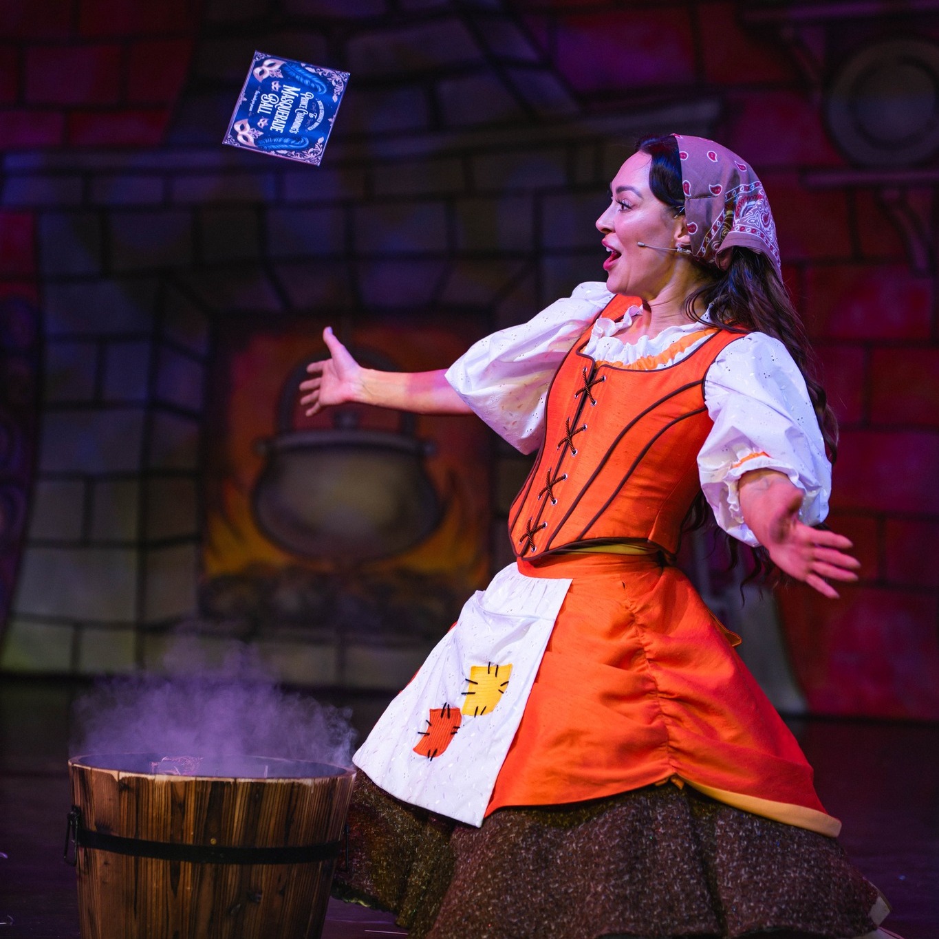 One More Dance, Final Call, Its The Last Dance Of The Princes Ball!
📣✨ Last chance! ✨📣
Cinderella is off to the ball for the last time at 5pm TODAY!
Its your final chance to join in with the magic, music and mayhem!
Once the clock hits midnight… that’s it!
🎟️Dont be a Pumpkin, Bibbidi-bobbidi-book now!
🔗 https://www.woodville.co.uk/.../christmas-panto.../