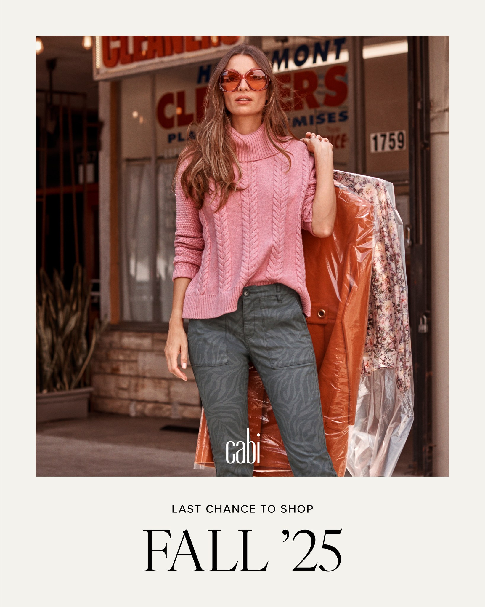 Before Fall ’25 officially says goodbye… 🍂 If there’s a piece (or two) you’ve been eyeing, don’t wait too long. These styles won’t be restocked, and I want to make sure you don't miss out on this Collection! Let me know what items you're still thinking about! 🤩 #cabiclothing #cabistylist #lastchance #falloutfits