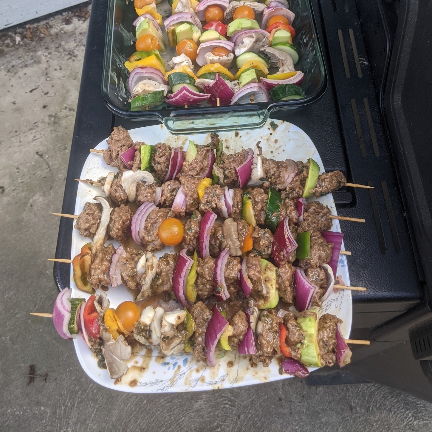 Plan ahead for delicious summertime lamb kabobs, maybe some Greek lamb burgers with tzatziki, or hearty crockpot stews or curries. We are taking orders now to reserve a whole or half lamb before our next butchering date. You'll pick up your custom processed meat at the farm.
Our sheep are 100% grass-fed, rotated on pasture during "grass season" and lined up at the hay buffet all winter long.
