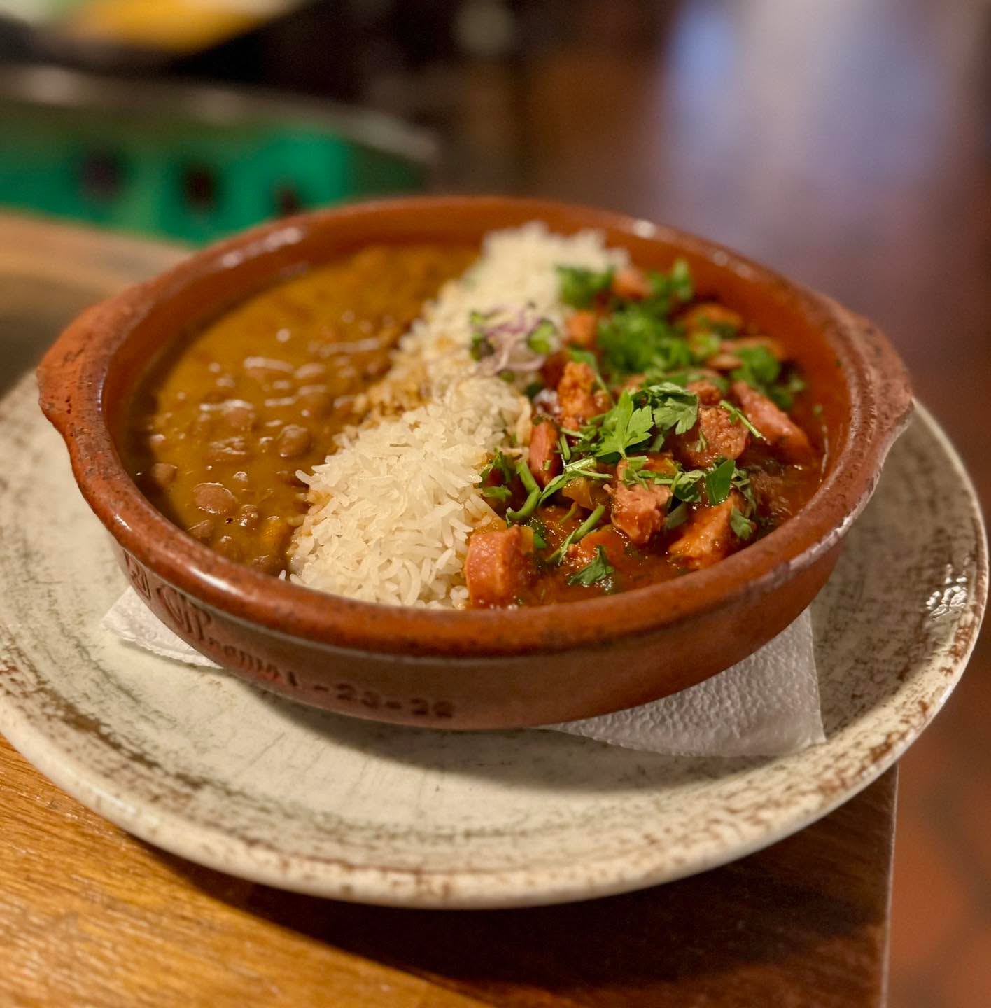 Diese Woche bei uns!
#mittags #mittagstisch #mittagspause #mittagessenheute #mittagessen
📞 04043098788
📧 helorestaurant@gmail.com
💻 www.helorestaurant.de
Colonnaden 104, Innenstadt - Hamburg
#hamburgbrasilconnection #hamburg #neustadthamburg #leckeressen #colonnaden #helorestaurant #hamburg #brasileirosemhamburgo #leckerschmecker #foodporn #gastrobackhamburg #food #restaurant #brasilien #essen #brasil #instafood #gericht #spezialität #geschmack #leckerundgesund