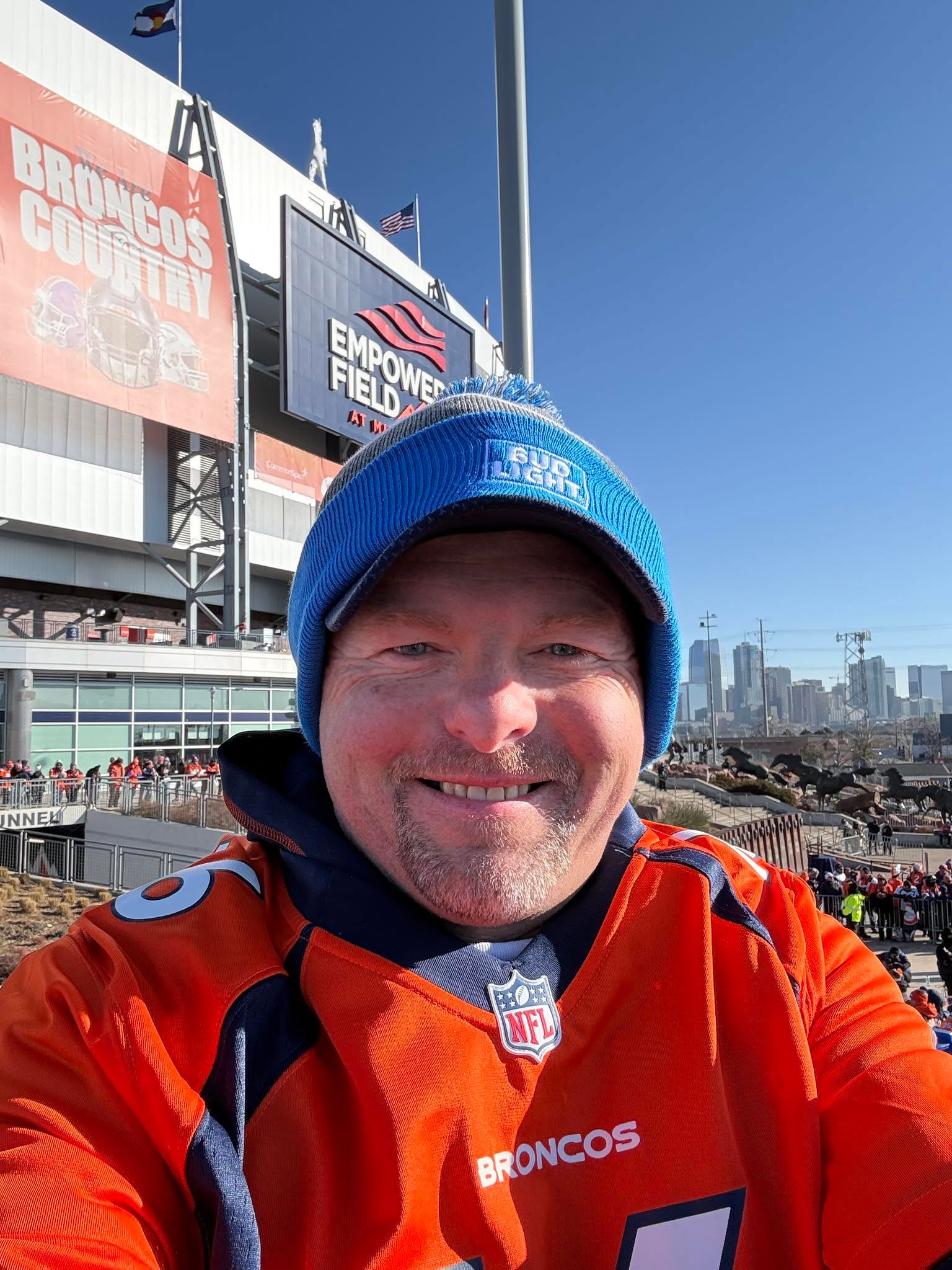 The AFC Championship @broncos & @budlight Tailgate Party at @empowerfieldatmilehigh with @thepineappleagency & I’ll have @loopstory23 joining me on the Sax!