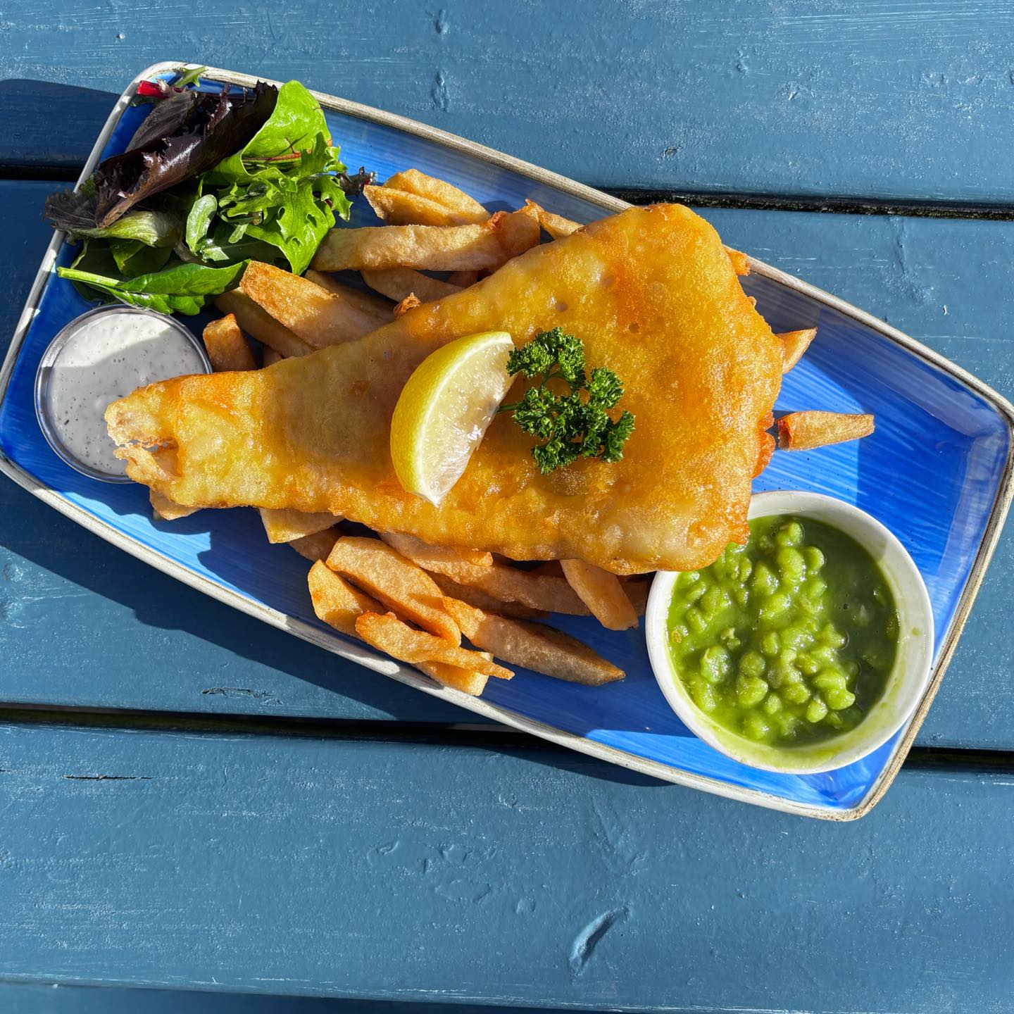 Did you know… our Classic and Favourite dishes are only £10 Monday to Friday from 12-3pm!! ✨
Andddd you still have a few days to take advantage of 10% off your food bill when you show us your receipt from a previous January visit! 👀
Don’t say we don’t treat you 😋
#offer #lunchdeal #local #localpub #dogfriendly