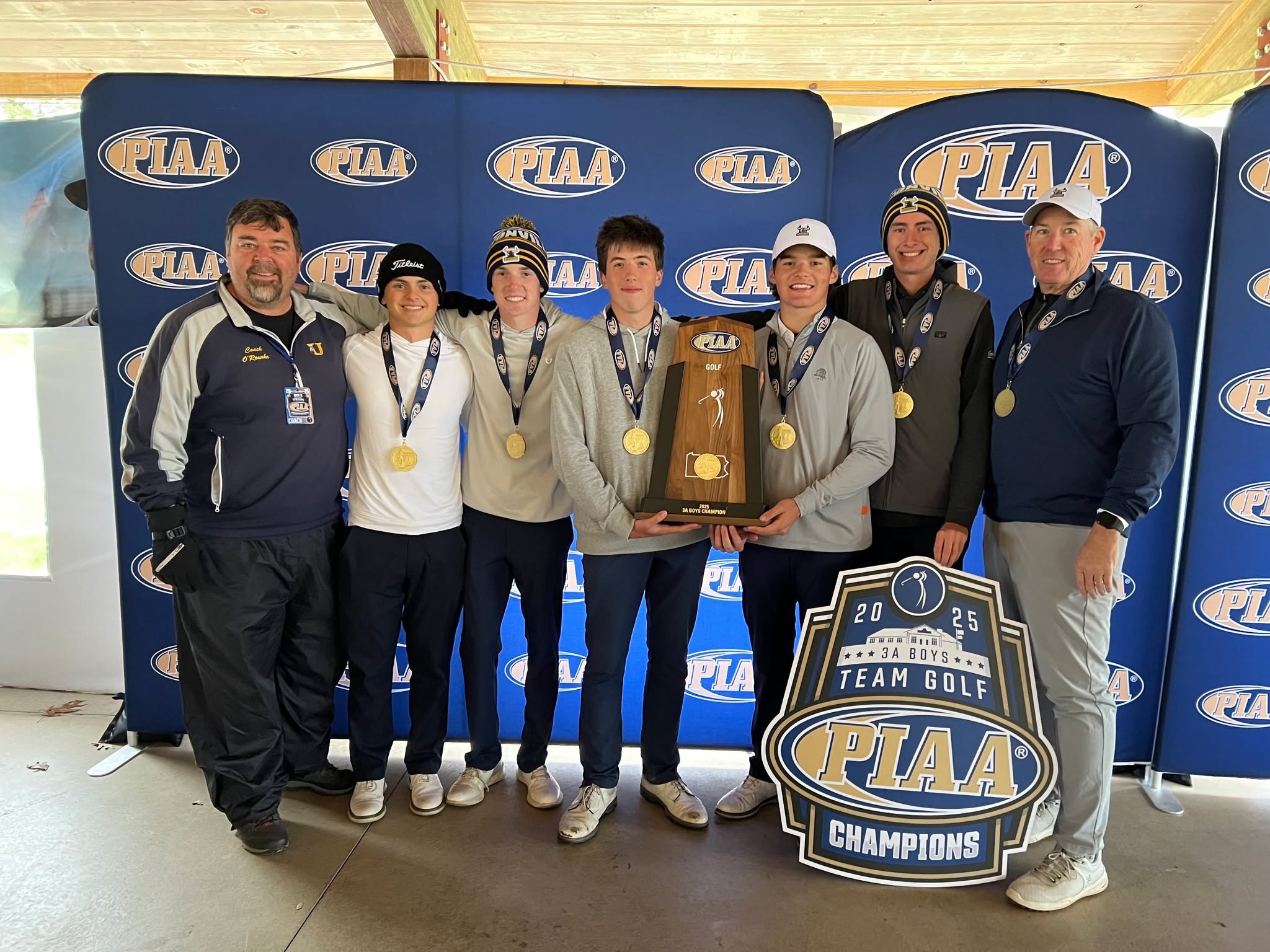 The Unionville Boys’ Golf Team is heading to the PGA High School National Championships this July! 👏🏌️⛳️ Check out Karin's article in the February issue of Greet Unionville Chadds Ford about the team.
Plus, check their Facebook page for upcoming events, including a Silent Auction starting tomorrow, 2/7 at 12 PM, and their open house, 2/21 at 1 PM.
#unionvillechaddsford #kennettsquarepa #unionvillepa #chaddsfordpa #chaddsford #chestercountypa #greetmag #greetmagazine #longwoodgardens #communitymagazine #greetunionvillechaddsford #unionvillehighschool #unionvillechaddsfordschooldistrict #uplandcountrydayschool