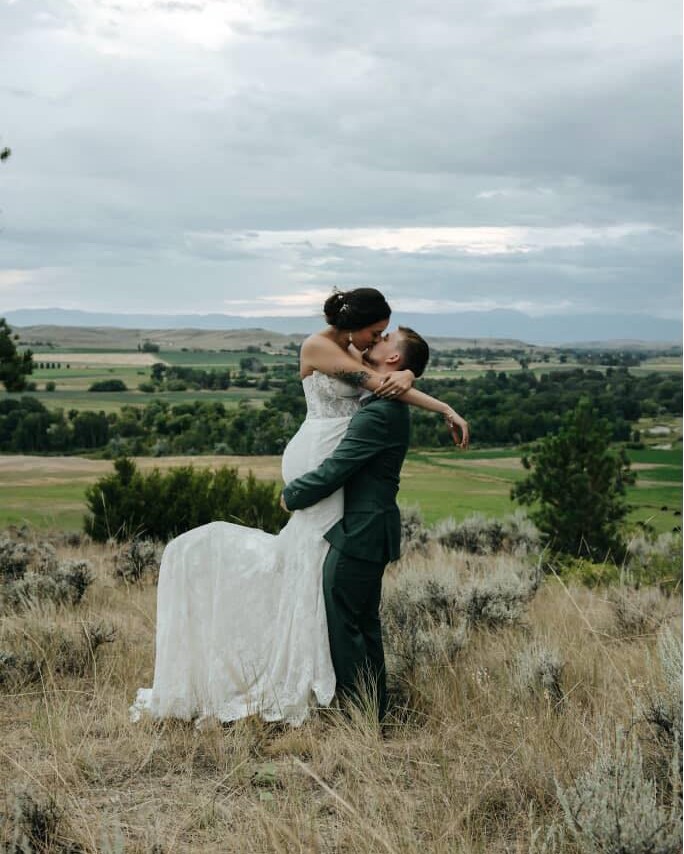 Aaliyah + Nolan
8.17.25
love story - Nolan came into the restaurant where I was working at the time with his family, & he kept staring at me. I remember thinking, why is this guy staring at me so much? A couple of weeks later, he found me on social media, & we started talking off & on. Then one night, completely randomly, I asked him to FaceTime while I was with my friends—& we instantly hit it off. From that moment, we both knew we were each other’s forever.
the dress - THE TRAIN!!! Absolutely beautiful & the sparkles just made it more beautiful!
most memorable moment - Getting married in Montana & me saying "I do" before the officiant told me I could!
advice - ELOPE
Dress: @marabrides
Photographer: @montanaweddingsbyerin