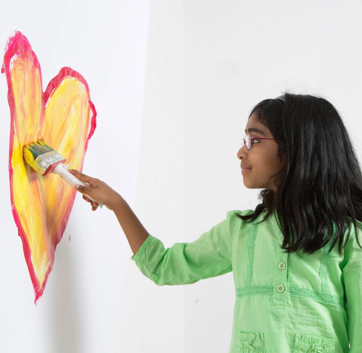 Creativity + kindness = something beautiful! 🎨 🖊️
Local childcare centers are busy creating artwork to spread joy and encouragement throughout our community. Their finished masterpieces will be delivered later in the week to a total of 10 nursing homes. A special thank you to thenightwatchchildcare center for leading this initiative to bring joy to our senior community.
Little hands, big hearts.
#KindSBY #KindnessWeek #KindKids