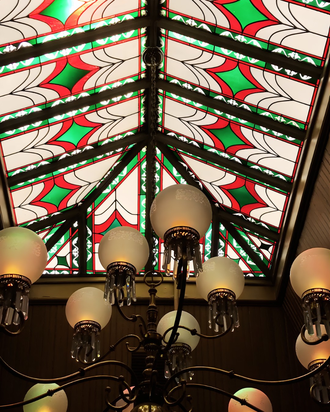Look up. ✨
One of the most breathtaking details at the Mizpah Hotel isn’t just the history — it’s right above you. Our stunning stained-glass ceiling and vintage chandelier glow with timeless elegance, casting warm light over more than a century of stories.
This is where desert sunsets meet historic charm in the heart of Tonopah. 🌄
Come stay beneath the details that make the Mizpah unforgettable.
#MizpahHotel #HistoricElegance #TonopahNevada #DesertGem #VintageCharm #NevadaHistory #StayHistoric #RoadTripNV #HiddenNevada