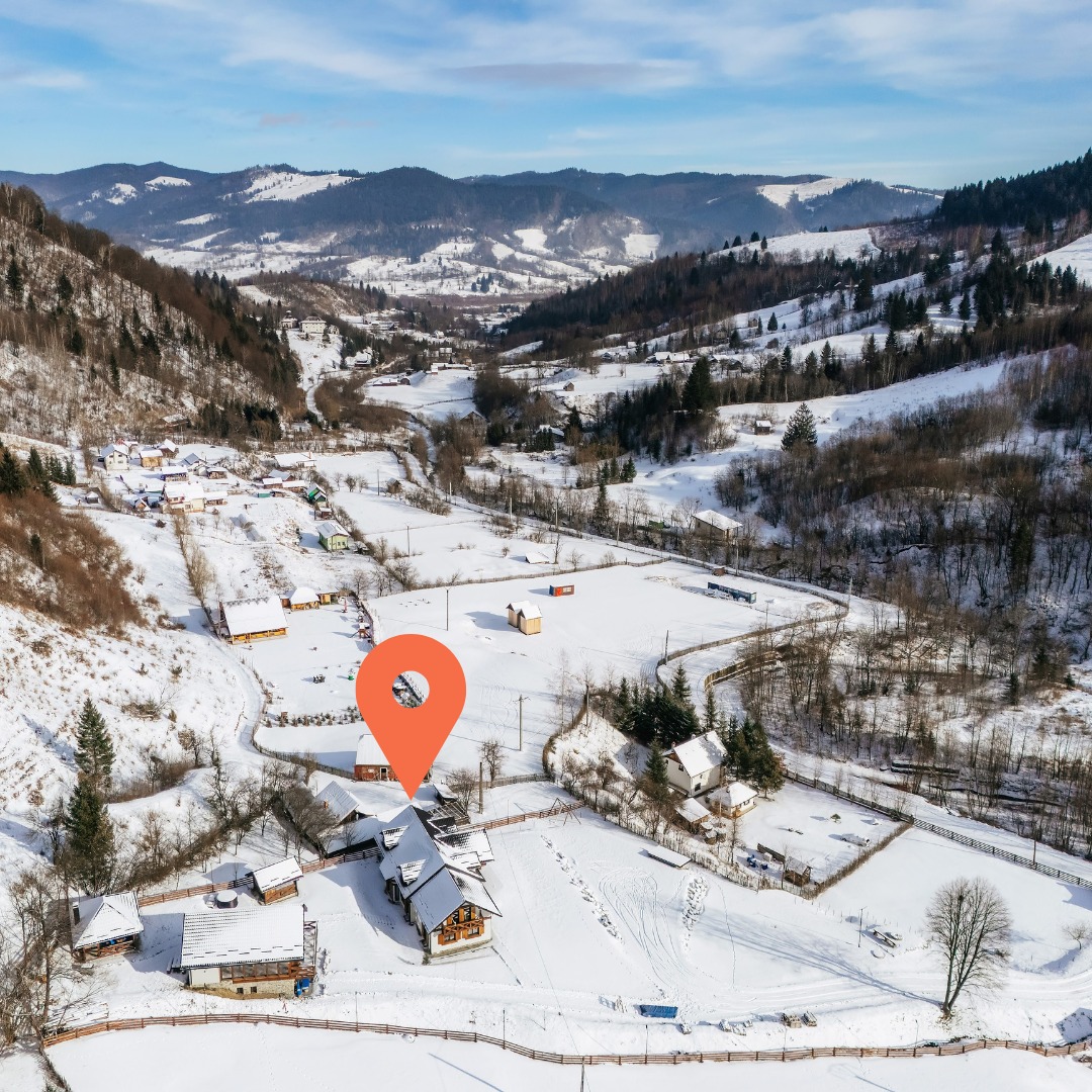 🇷🇴Esti aici. Exact unde trebuie sa fii.
Liniste. Aer curat. Munti cat vezi cu ochii.
Un loc care te incetineste fara sa te opreasca.
Acceptam rezervari incepand cu 17 martie 2026. foxchalet.com
Pentru grupuri sau rezervari individuale.
O clasa sport si o drumetie ghidata sunt incluse.
🇬🇧You are here. Exactly where you need to be.
Stillness. Fresh air. Mountains as far as the eye can see.
A place that slows you down without holding you back.
Now accepting reservations starting March 17th, 2026.
For groups or individuals.
One sport class and a guided hike are included.
🔗 // Learn more in our bio link
#FoxChalet | #FoxChaletBucovina | #Bucovina | #DiscoverBucovina | #RetreatRomania | #MountainRetreat | #GuidedHike | #NatureStay | #WellnessRetreat #roadtofoxchalet