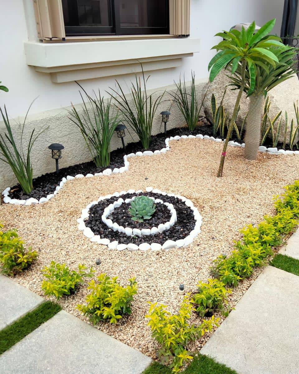 ¿Hace cuánto no le das un cambio a tu jardín? 🌱🏡
A veces no necesitamos mudarnos para sentir algo nuevo… solo renovar los espacios que disfrutamos todos los días.
Un jardín renovado transforma por completo tu casa:
✨ Mejora la vista
✨ Aumenta el valor de tu propiedad
✨ Crea un espacio ideal para convivir y descansar
✨ Refresca la energía de tu hogar
Cambiar plantas, rediseñar áreas, instalar pasto nuevo o agregar detalles decorativos puede hacer una gran diferencia.
Tu jardín también merece evolucionar contigo 🌿
Si estás pensando en darle una nueva vida a tu espacio exterior, mándanos mensaje y diseñamos algo a tu estilo.