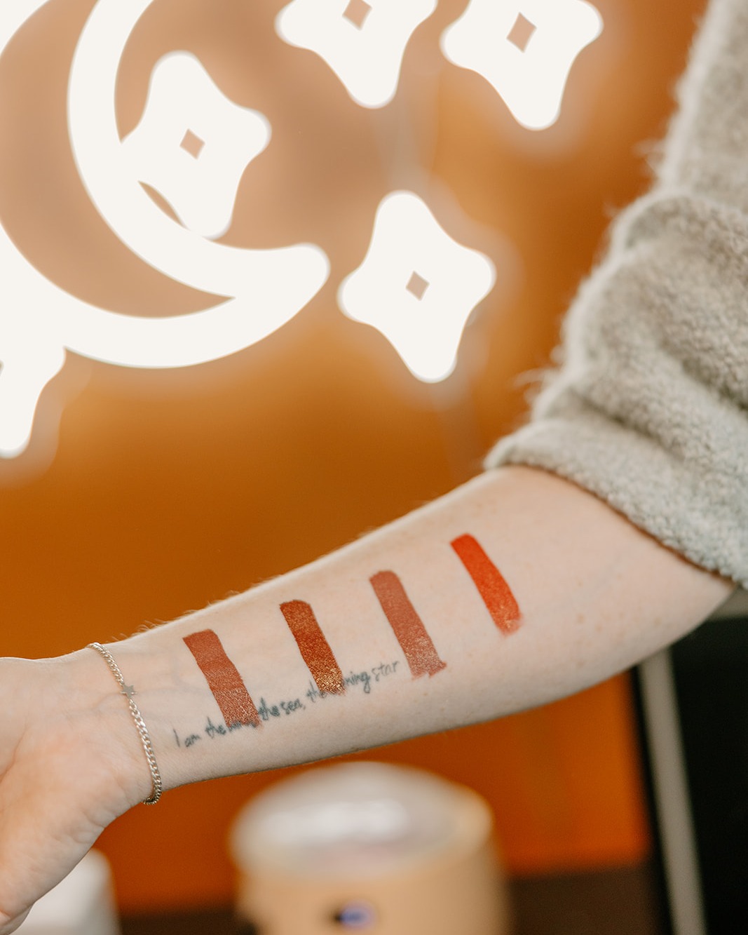 💄 Our Lip Blush Special is still going on!!
$100 OFF Lip Blush this March — yes, really. 🤩
From nude pinks to deep berries, choosing the right shade is everything. We take the time to color-match to YOUR unique skin tone so your results look effortless and natural every single day.
Ready to wake up with the perfect lips? Let's make it happen. 💋
#monthlyspecials #marchspecials #SelfCareIndy #indybrows #ThingsToDoInIndy #NaturalBeauty #IndySmallBusiness #IndyWomen #IndyPMU #FacialFeels #sharethelove #SelfCareFirst #IndianapolisBeauty #HalfMoonBrow