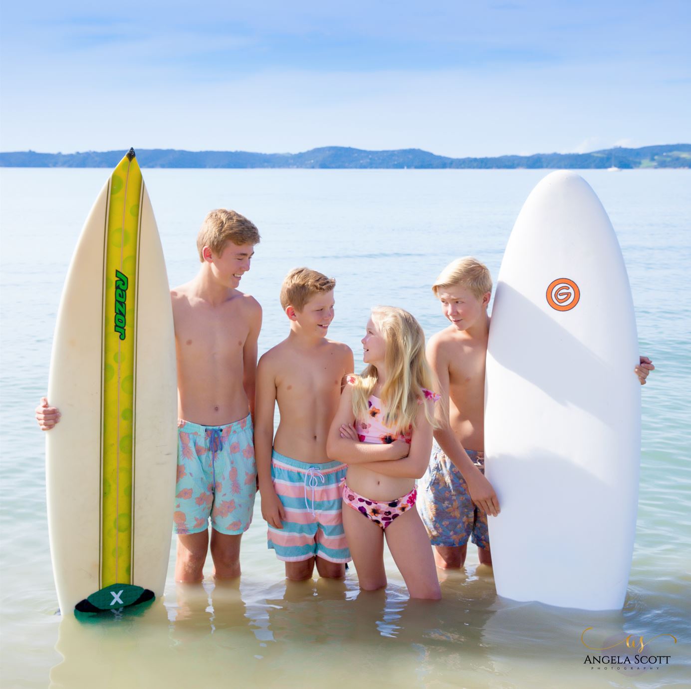 Summer is nearly coming to an end so get around to that siblings or beach session you have always dreamed of.
@angelascottphotography