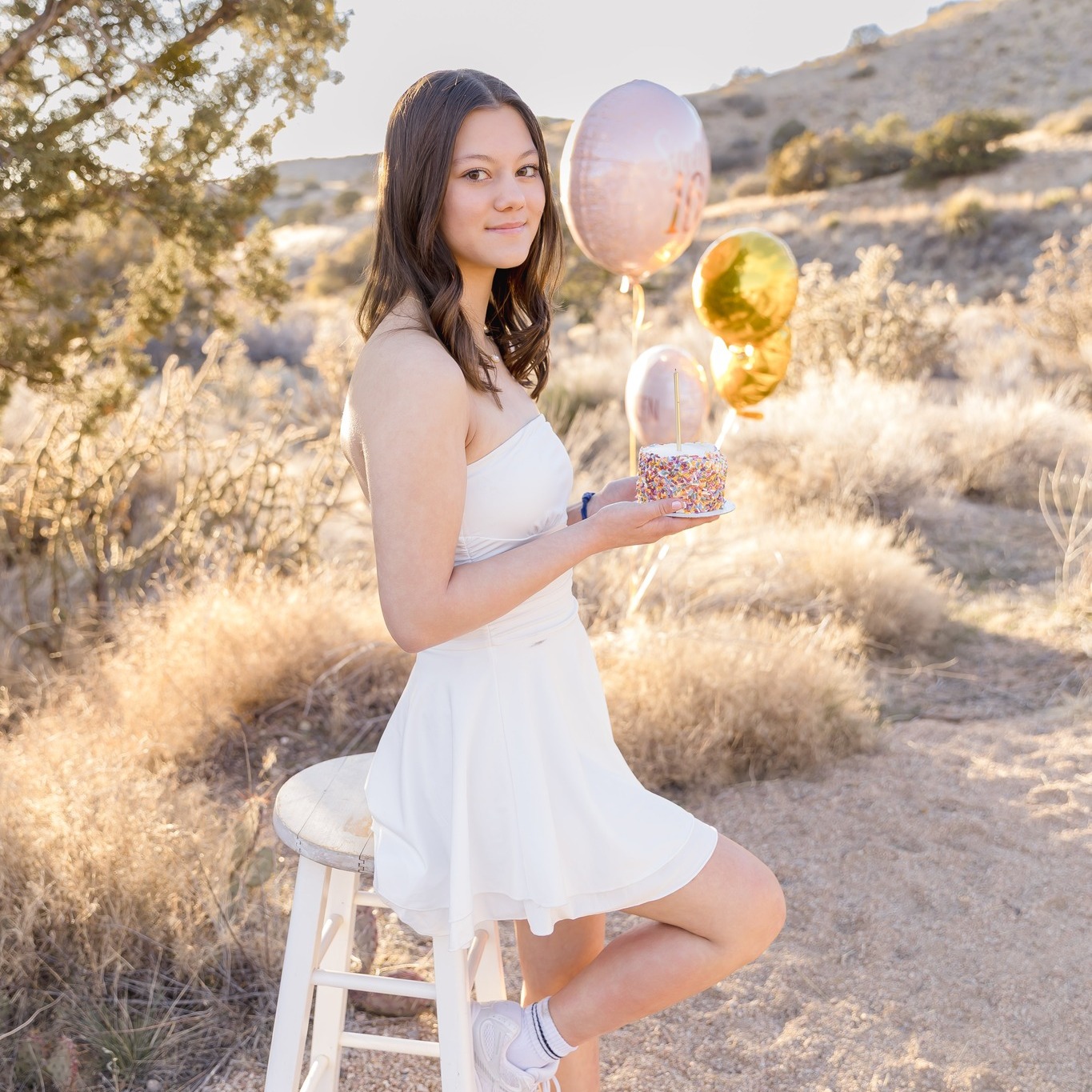 Sweet sixteen with your best friends… honestly, is there anything better? 💫
The laughter, the inside jokes, the confidence, the excitement about the future… this age is such a special one.
And let’s be honest… having your best girls there just makes it even sweeter. 💛
One thing I always tell my seniors is don’t stress about little things like breakouts. My editing always keeps skin natural while gently smoothing temporary blemishes so the focus stays exactly where it should be… on you.
Who was your best friend when you were 16? Tag them below if you’re still friends!
.
.
.
.
Time: Evening
Location: La Luz Cabin
Wanna Book?! Link in Bio!