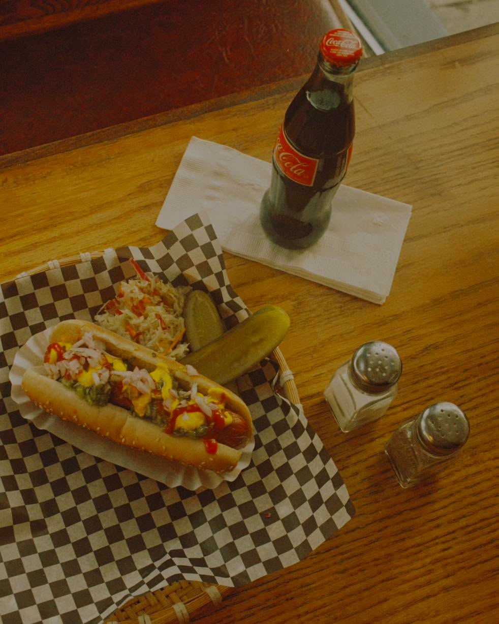 Classic Nathan’s dog and a Mexican coke? Yes please 🤤