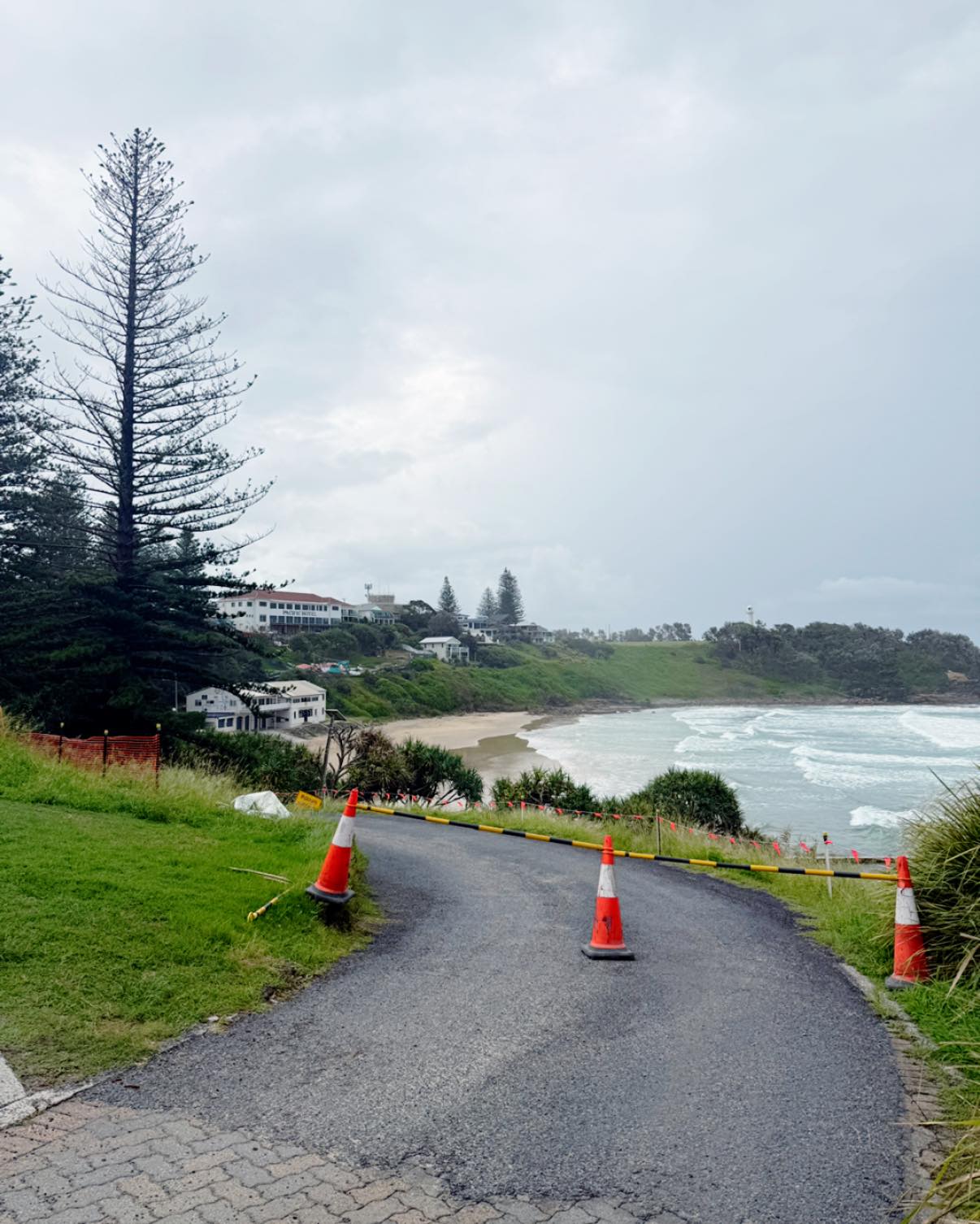 🚧 Access Road Closure This Week 🚧
Please be advised that the access road to the Surf Club will be closed this week while Clarence Valley Council carries out important upgrade and repair works.
Pedestrian access to the club is still available via the walkway and stairs or the zig zag path.
Council is planning to reopen the road late Friday afternoon. We appreciate your patience while these improvements are completed.
⚡ Office Closure – Wednesday⚡
Due to a planned power outage, the office will be closed this Wednesday. We will reopen Thursday and Friday from 10am–1pm.
If you need to get in touch while we’re closed, please email the office and we’ll respond as soon as possible: office@yambaslsc.org.au
Thanks everyone for your understanding.