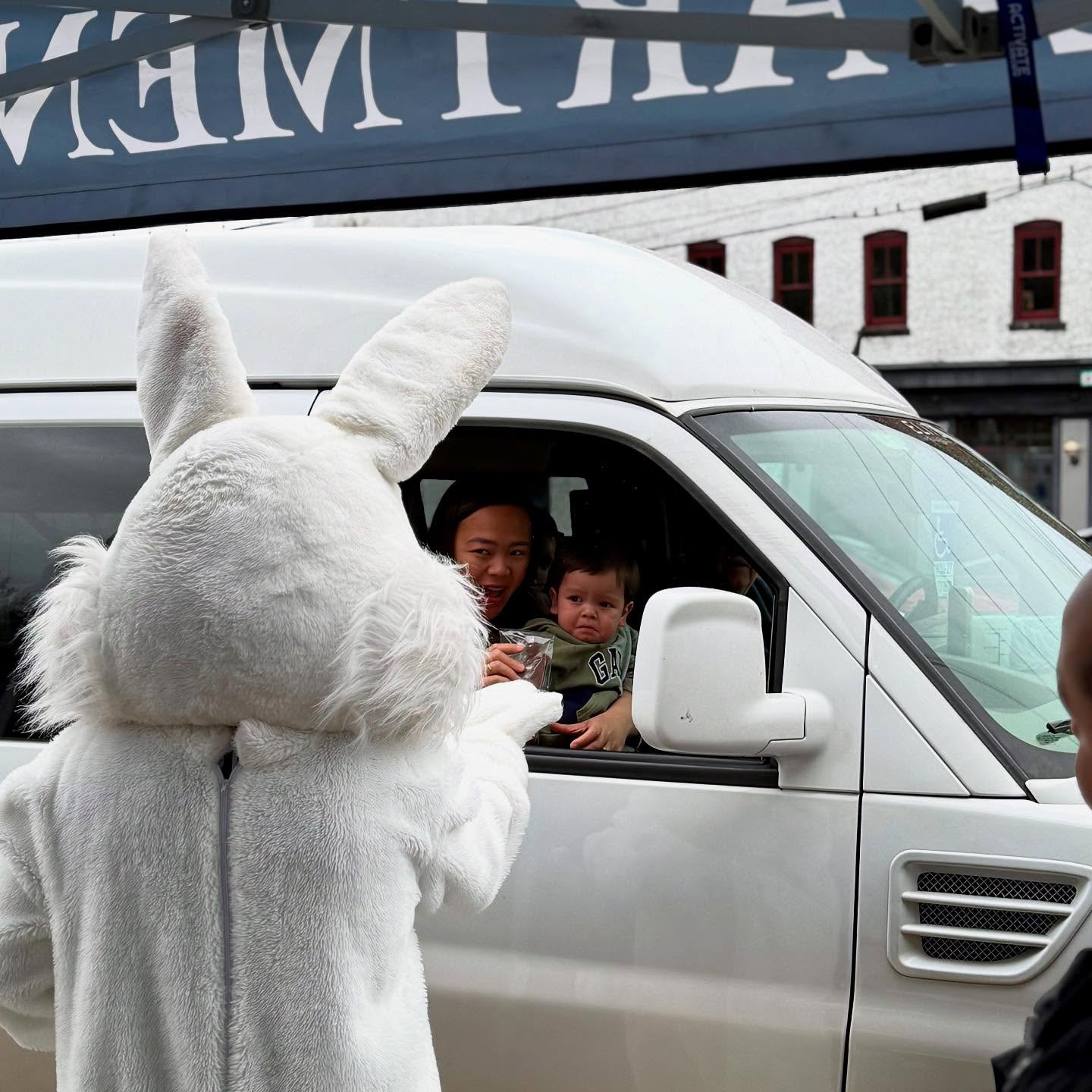 Just a reminder that the Easter Bunny is hopping into Pittston this weekend! 🐰🌸
Join us for the FREE Drive-Thru Easter Egg Event on Saturday, March 28 from 10AM–12PM at the City of Pittston Fire Station (20 Kennedy Street).
Families can drive through and children will receive easter treats while supplies last. We can't wait to see you there!