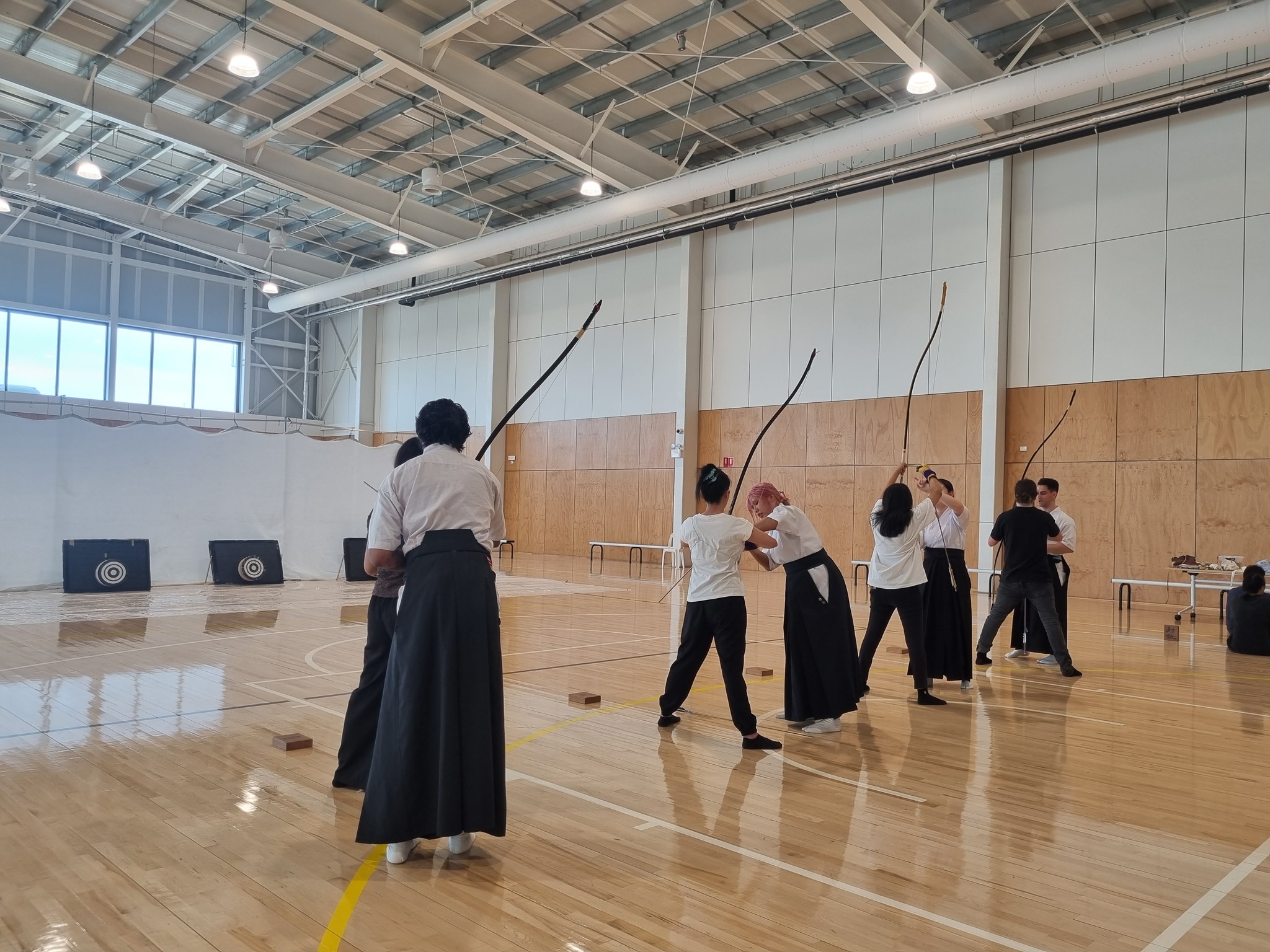 Welcome to our new beginners!
After completion of our most recent Introduction to Kyudo course of 2026, we are now welcoming 13 new members to the club. Our new beginners will now continue building their skills through the Introduction Course Part II. This week we have covered measuring everyone up for uniform and equipment, and also held a club lunch for members new and old to catch up ❤️
It's amazing to have so many keen new faces around the dojo, thank you everyone for joining along on our Kyudo journey!
#kyudo #弓道