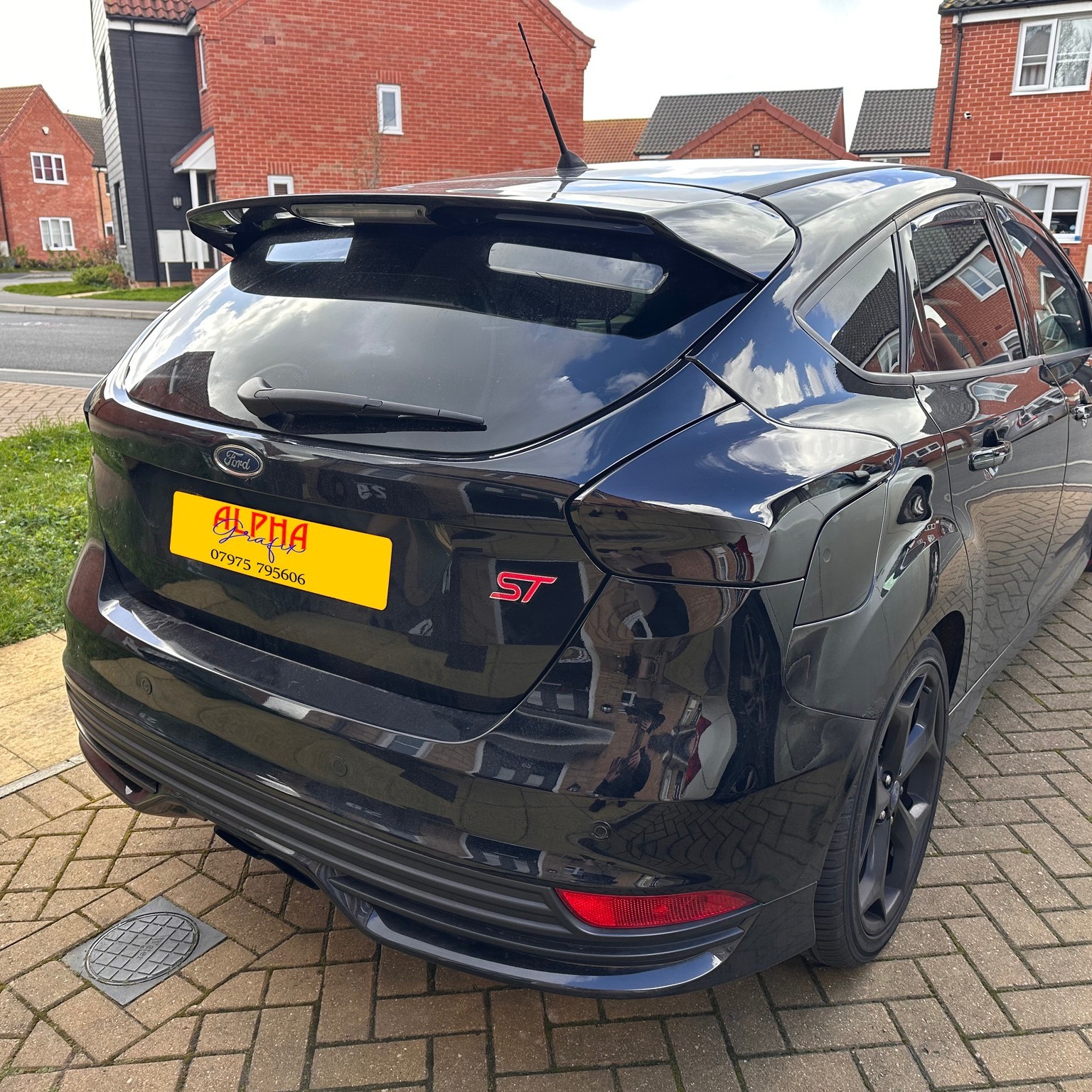 How much do you guys think this style of tint suits the car? 😍
Also not only is it stunning but it meets all legal requirements and is completely safe and road legal too.
Get in touch to get yours booked in now...
#norwich #norfolk #Alphagrafix #wymondham #lighttints #darksmoke #completelylegal