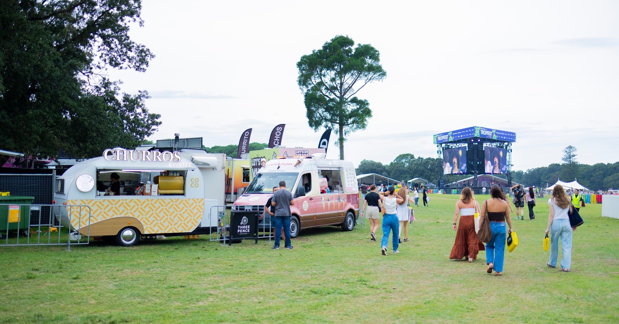 Lines forming. 🧍♂️🧍♀️
People laughing. 😄
Dessert becoming part of the event. 🍩🍨🎉
That’s what happens when the setup works. ✨
Follow us to see where Bar Coco appears next and what we’re adding to the menu. 📍🚚
Planning an event or activation? 🏢🎪
DM us to learn how Bar Coco keeps service fast and the event moving. 📩
#BarCoco
#SydneyEvents
#EventCatering
#CorporateEventsSydney
#FestivalFood