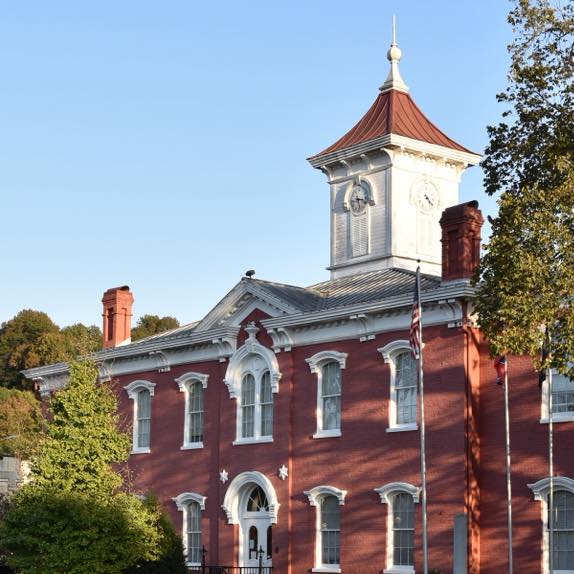 Good-morning Lynchburg!☀️
#VisitLynchburgTN #LynchburgTN