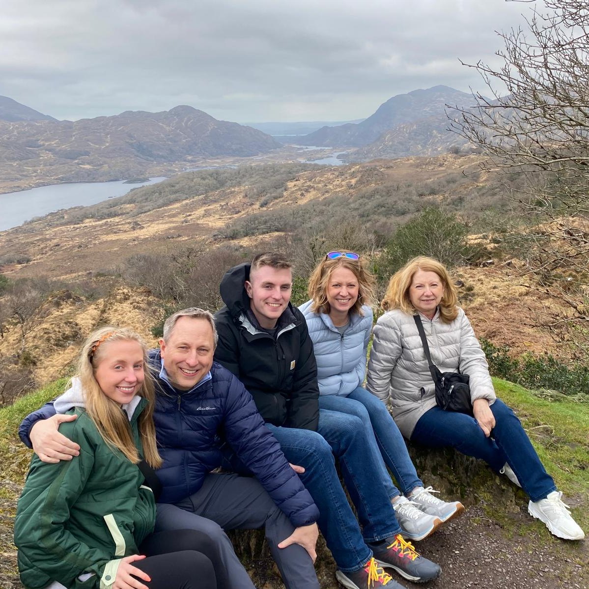 Life on the road with Little Gem! 🚐💨
What a week! Our guides have been busy showing our lovely guests the very best of the Emerald Isle. Good craic, stunning views, and maybe a pint (or two) to wrap up the days. 🍻
Swipe through to see what we’ve been up to this week! 📸
Looking ahead? We are already planning some incredible adventures for 2027. Come join the family!
#LittleGemTours #IrishCraic #TourGuideLife #IrelandDaily #TravelMemories #HiddenIreland
