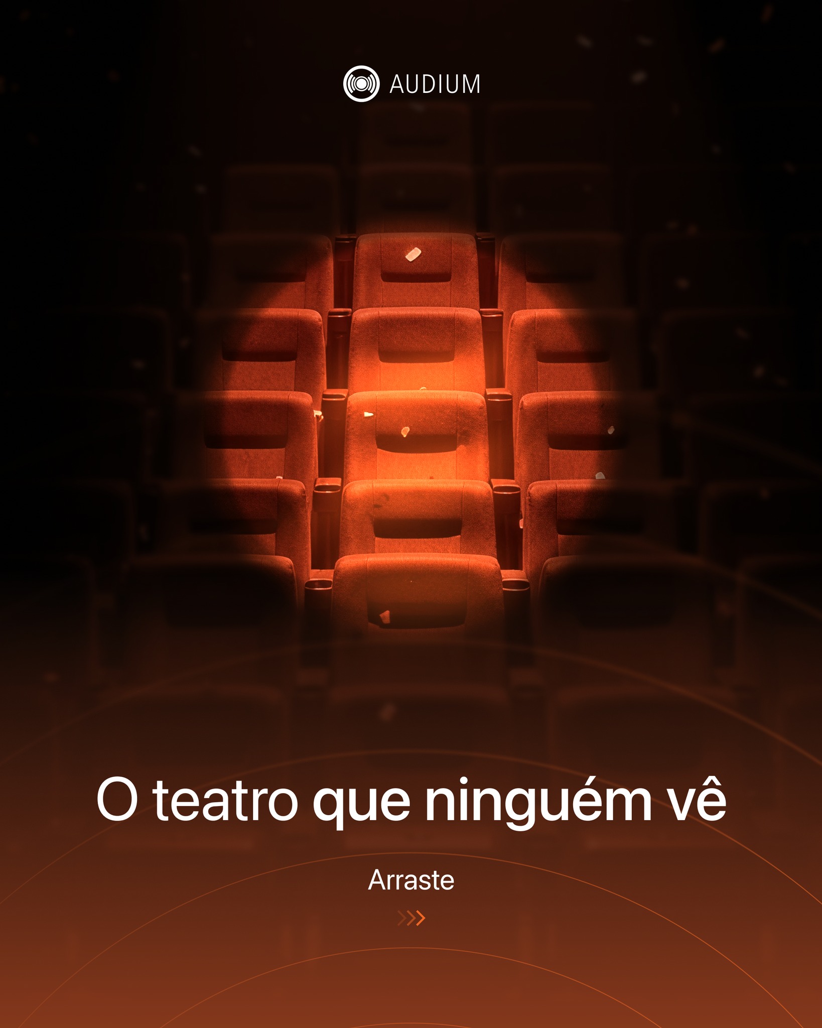 O que emociona no palco começa muito antes do aplauso.
Existe uma camada silenciosa que sustenta cada fala, cada pausa e cada respiração, decisões técnicas que o público não vê, mas sente. É ali que a experiência ganha profundidade, clareza e intenção.
Quando esse invisível é bem resolvido, nada distrai, nada compete, nada escapa. A atenção permanece inteira.
No fim, o que marca não é o que aparece primeiro aos olhos, mas o que, mesmo imperceptível, sustenta tudo.