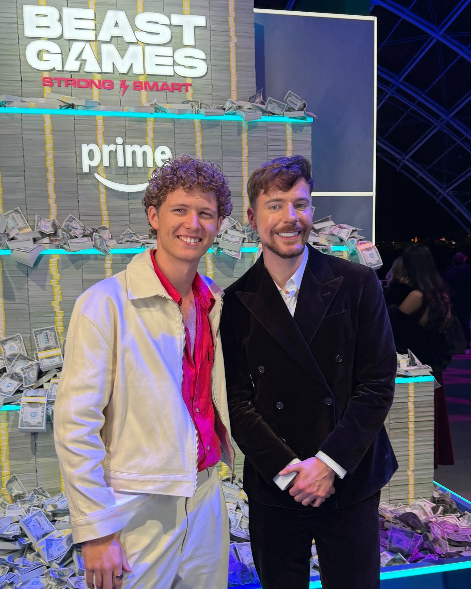 Australian composer, singer, producer and songwriter Bailey Pickles, has the maturity and drive of someone well beyond his years, already achieving a remarkable list of accomplishments. From composing a 10-minute soundtrack for VIVID Sydney, to collaborating on MrBeast’s Beast Games Season 2, Bailey Pickles is an artist to follow, support and celebrate, and an inspiration to all of us with a dream and the drive to pursue it.
@baileypickles @sydneycon @vividsydney @mrbeast @beastgames @seanklitzner @timsgardencentre @camdencouncilnsw @campbelltowncity @destination_nsw @therubens @dermotkennedy @matteobocelli @beckyhill @jamesbaymusic @thekidlaroi @jacobcollier @alanmeyersonmusic @legacyofjohnwilliams @hanszimmer @hasbro @harrypotter @hbo @olympics @ausolympicteam @nswgov
#thewestjournal #travel #food #culture #whatareyoudoingthisweekend #camden #camdennsw #baileypickles #locallegend #australiancomposer