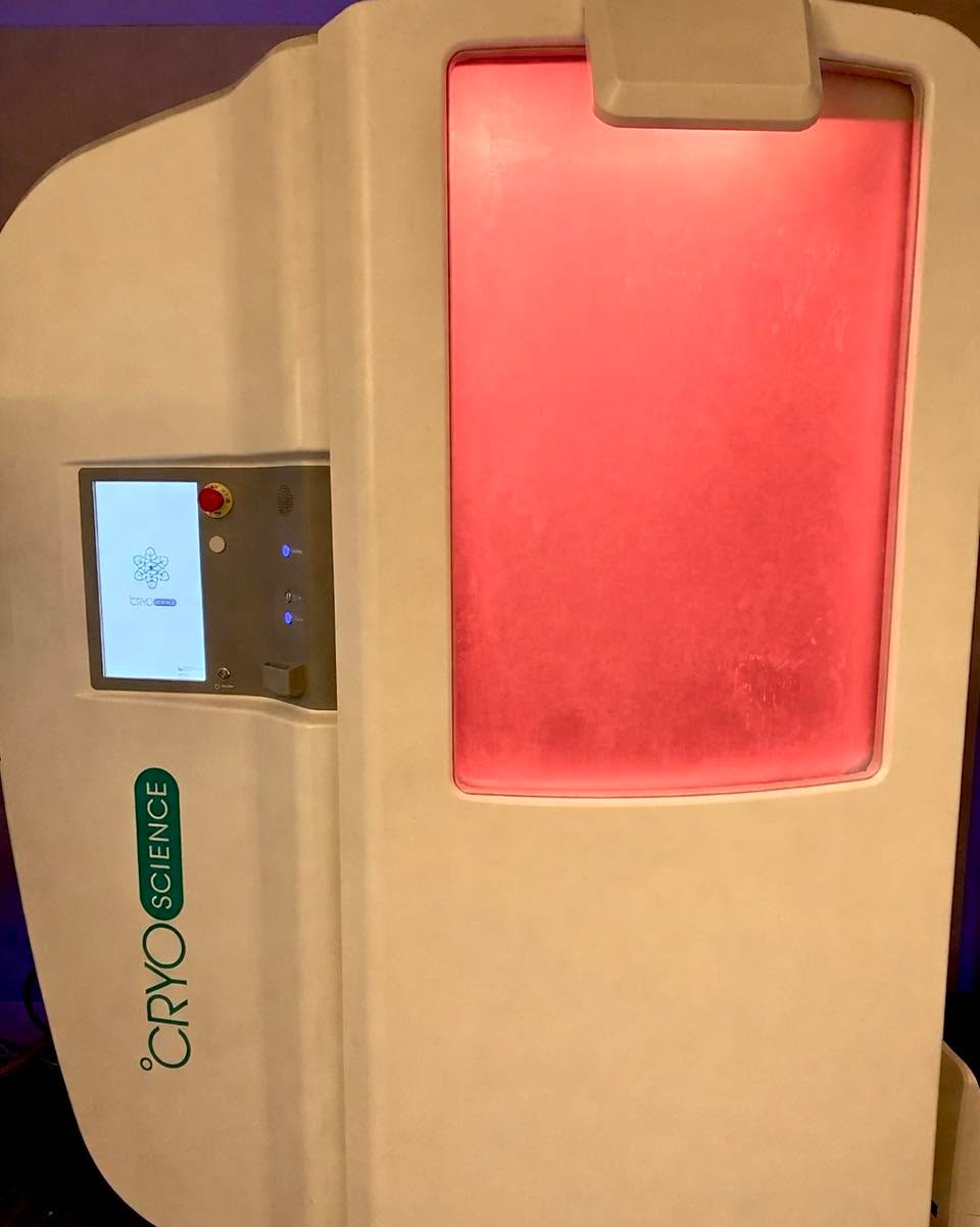 You guys asked and we listened. Introducing HOT cryotherapy - all the benefits of cryo, but now at 120°! Sweat it out while freezing inflammation 😁 🥵 🥶 Limited spots available for today only!
#westocryo #aprilfools #cryotherapy