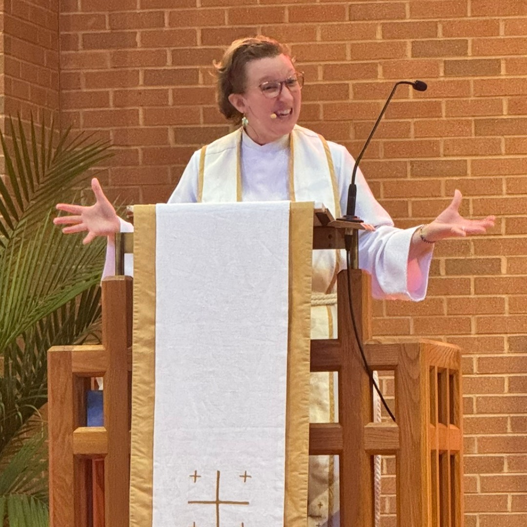 Celebrate Holy Week with Pastor Amy and the good people of St. James. All are welcome here!
Maundy Thursday, 7:00 pm on April 2nd
Good Friday, 7:00 pm on April 3rd
Easter Sunday, 10:00 am on April 5th
#LoveOutpoured #lakeforestil #lakebluffillinois #stjameslutheranlakeforest