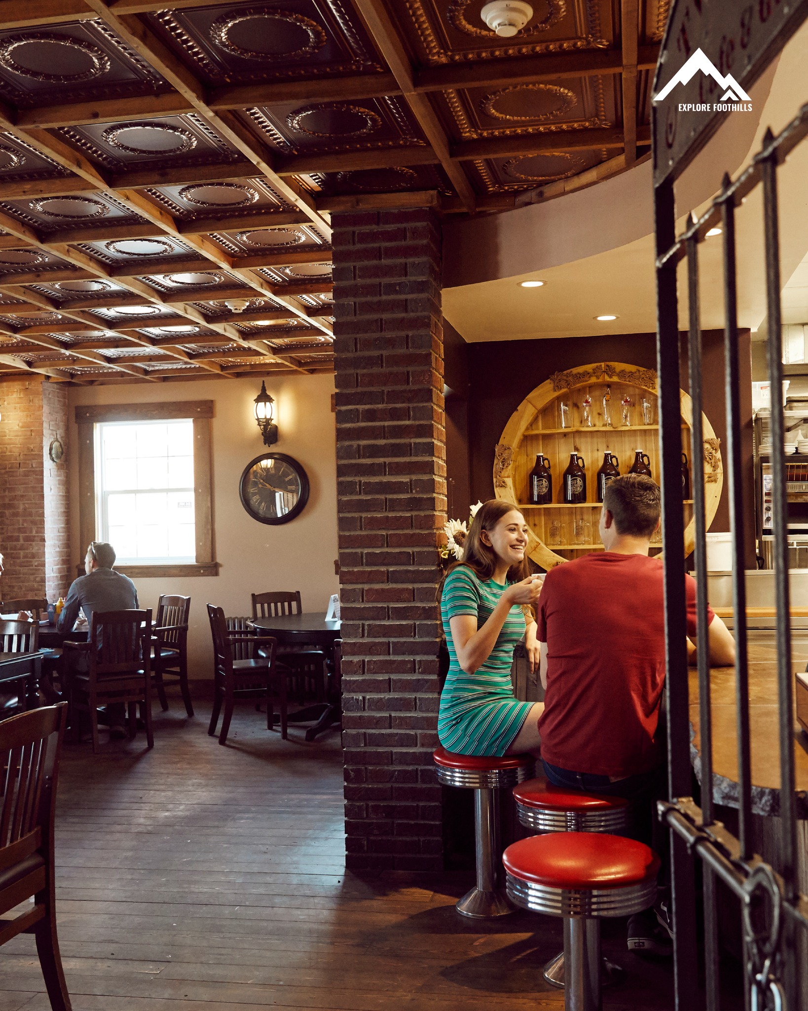 There’s something special waiting just outside the city.
Welcome to @twincitieshotel — where long summer days are filled with good food, local flavour, and a little bit of history.
From locally sourced beef and bison to sweet treats from the sugar shack, it’s the kind of place you’ll want to linger a little longer.
And if you’re feeling curious… there’s even a story or two hiding within its historic walls.