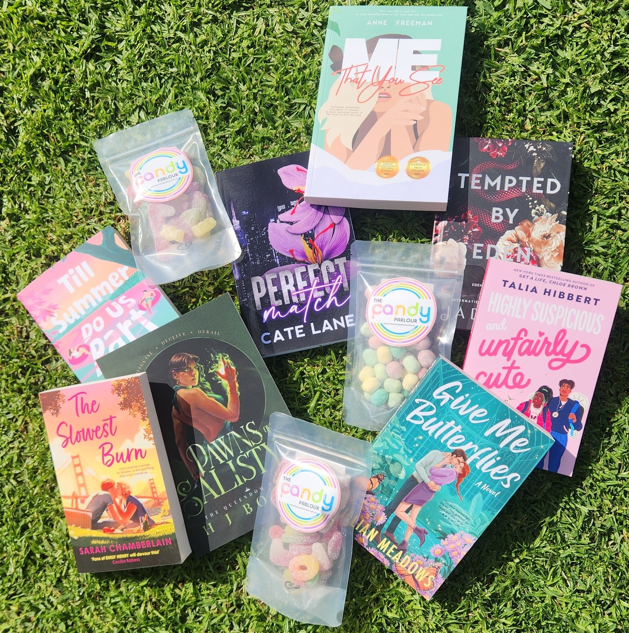 HELP!
Need to convince Hubby the bunny bought these... swear I found them in the yard!
Give me you best lines!
@hjbogue @jillianmeadowswrites @annefreemanwrites @hawkeyepublishing @authorjademay @catelanebooks @thecandyparlourperth