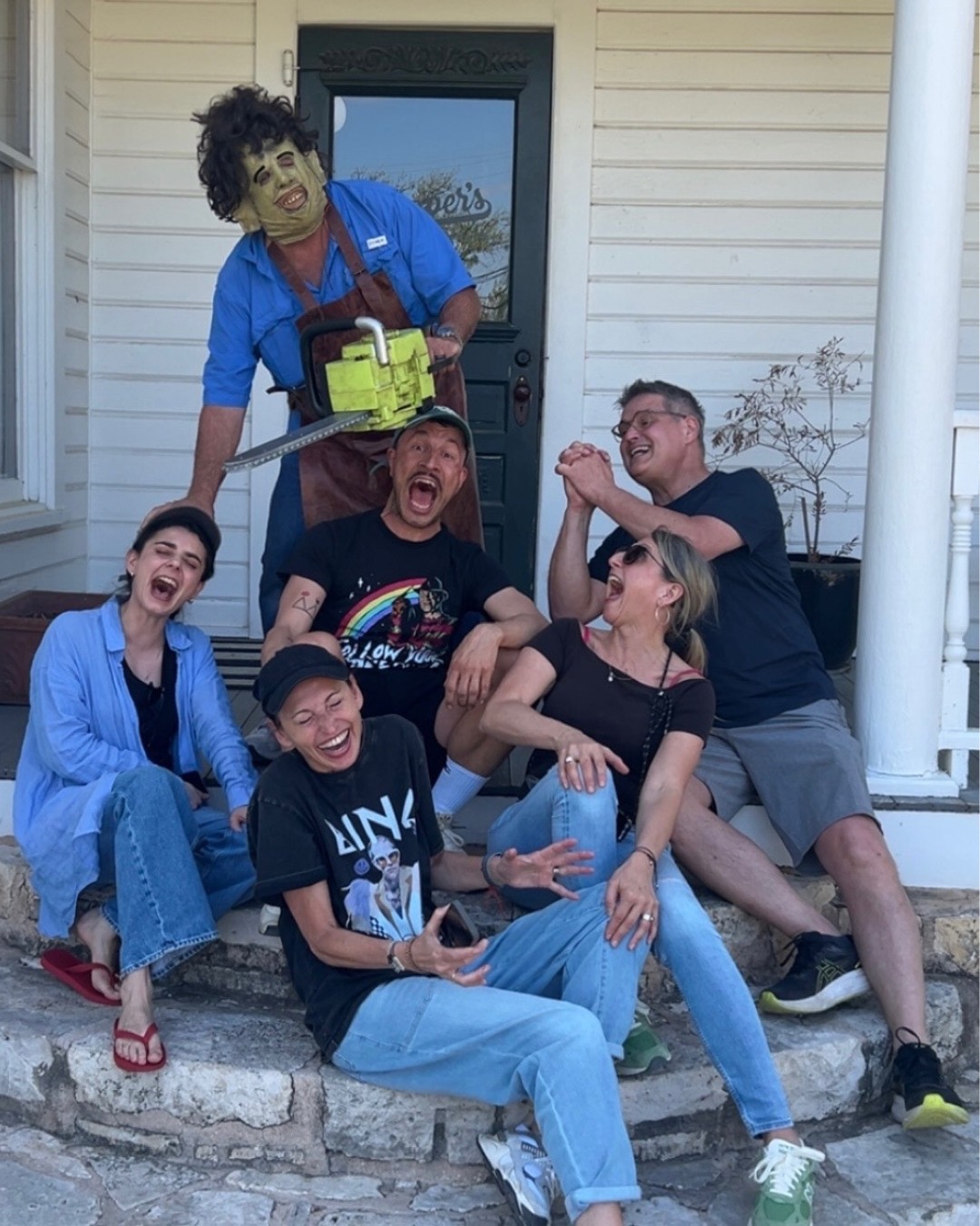 We had this incredible group visit Hooper's recently... coming to us all the way from Germany!! We are so glad that y'all had a great time soaking up all the Texas Chainsaw Massacre magic 🪚🩸