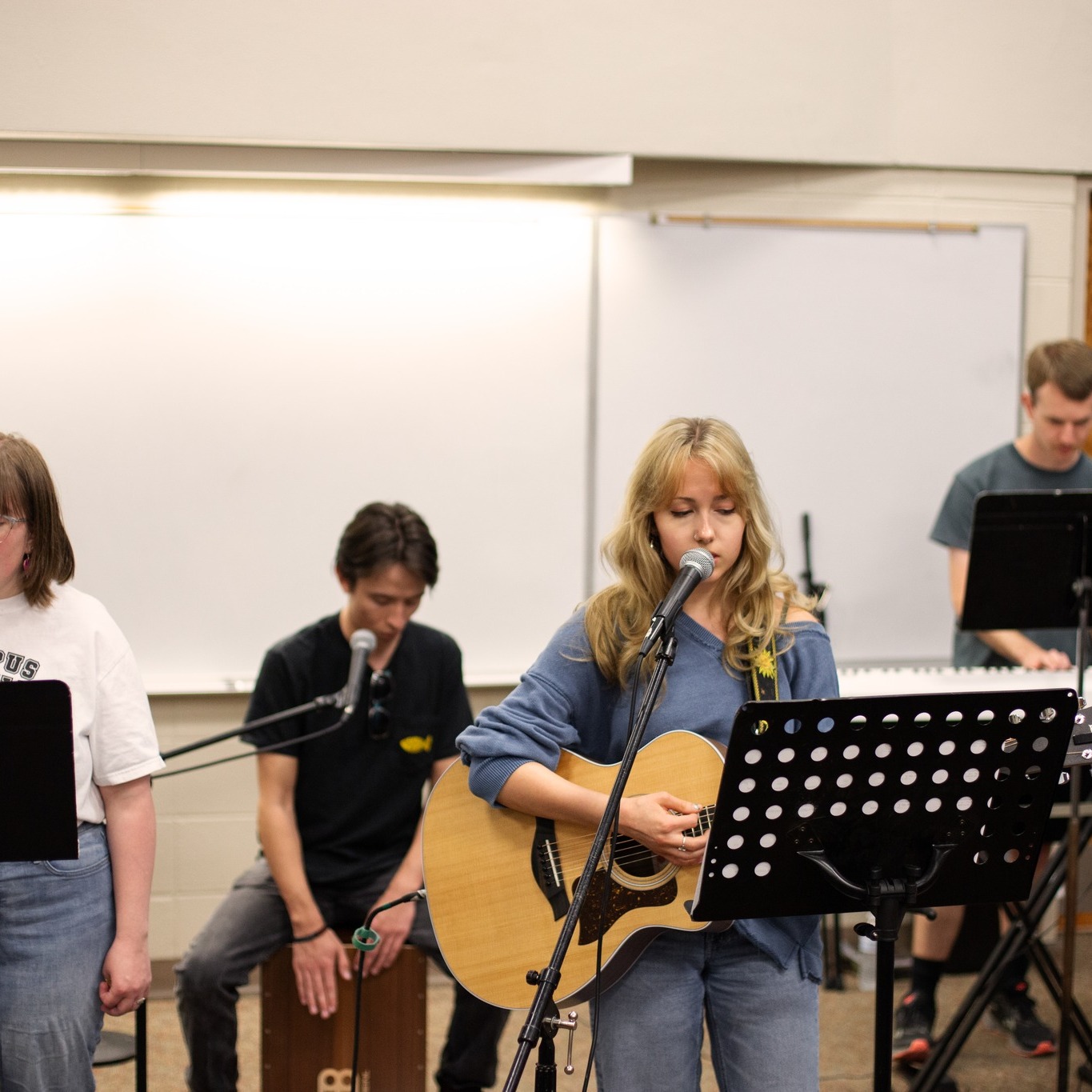 Here's a look back at last week's First Thursday! It was so so good to worship with ya'll 🤟