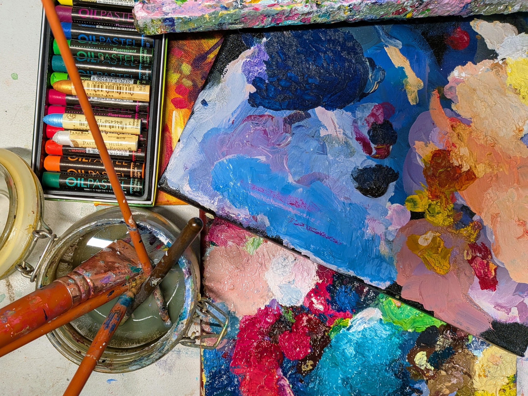 Do you find yourself using certain colors more often? What are they? #arttips #artisttips #arttools #cccaldwellart #theepiccontd